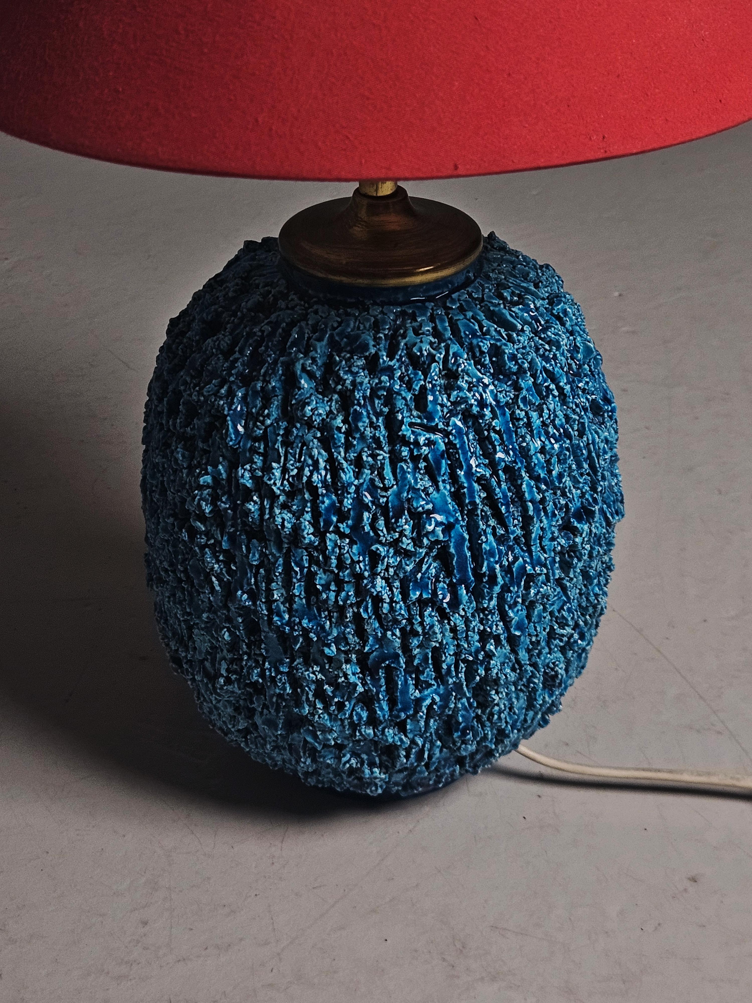 Scandinavian Modern Stoneware 'Chamotte' table lamp by Gunnar Nylund for Rörstrand, Sweden, 1940s