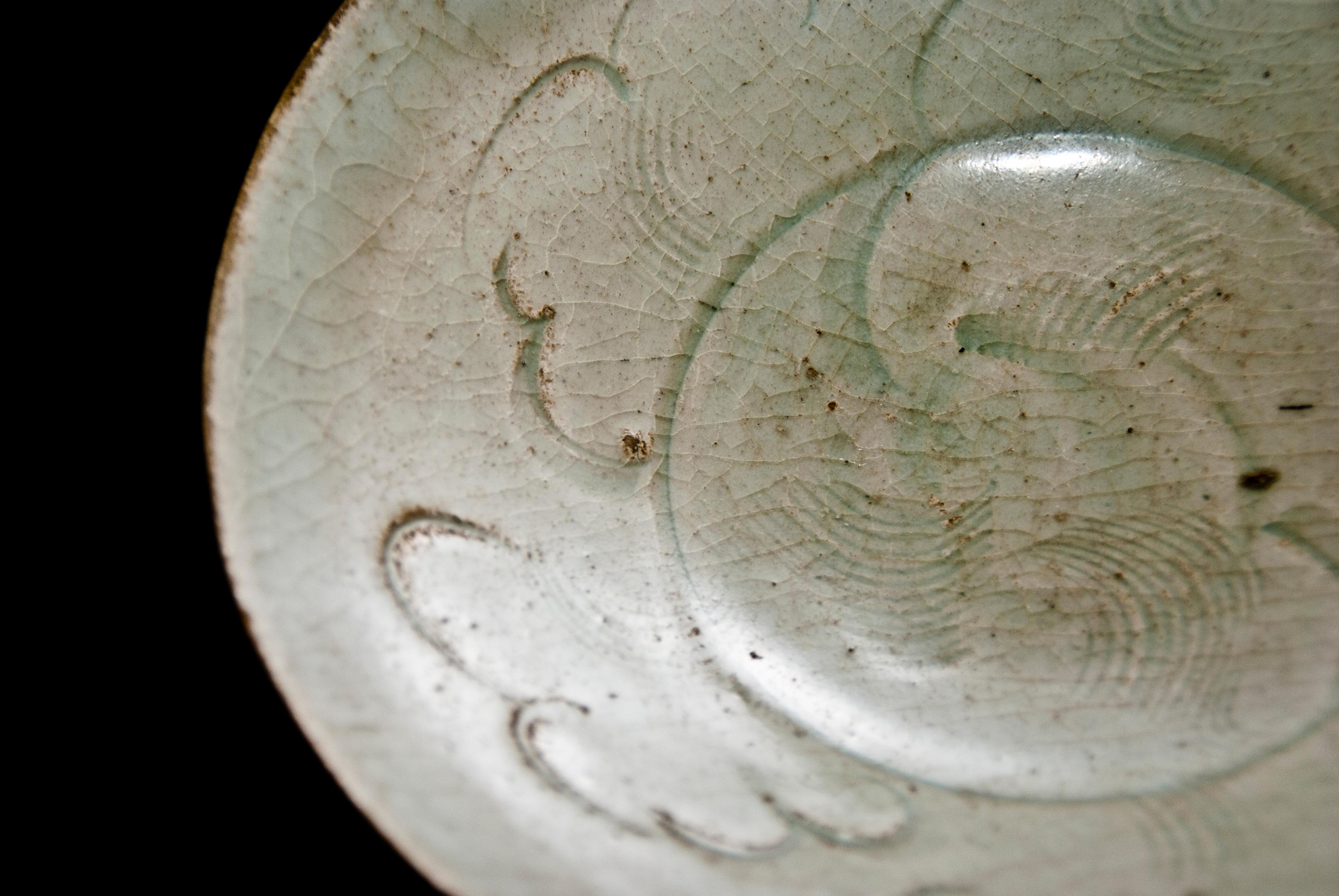 Chinesische Steingutschale aus Steingut, Sung-Periode, 12.-14. Jahrhundert (18. Jahrhundert und früher) im Angebot