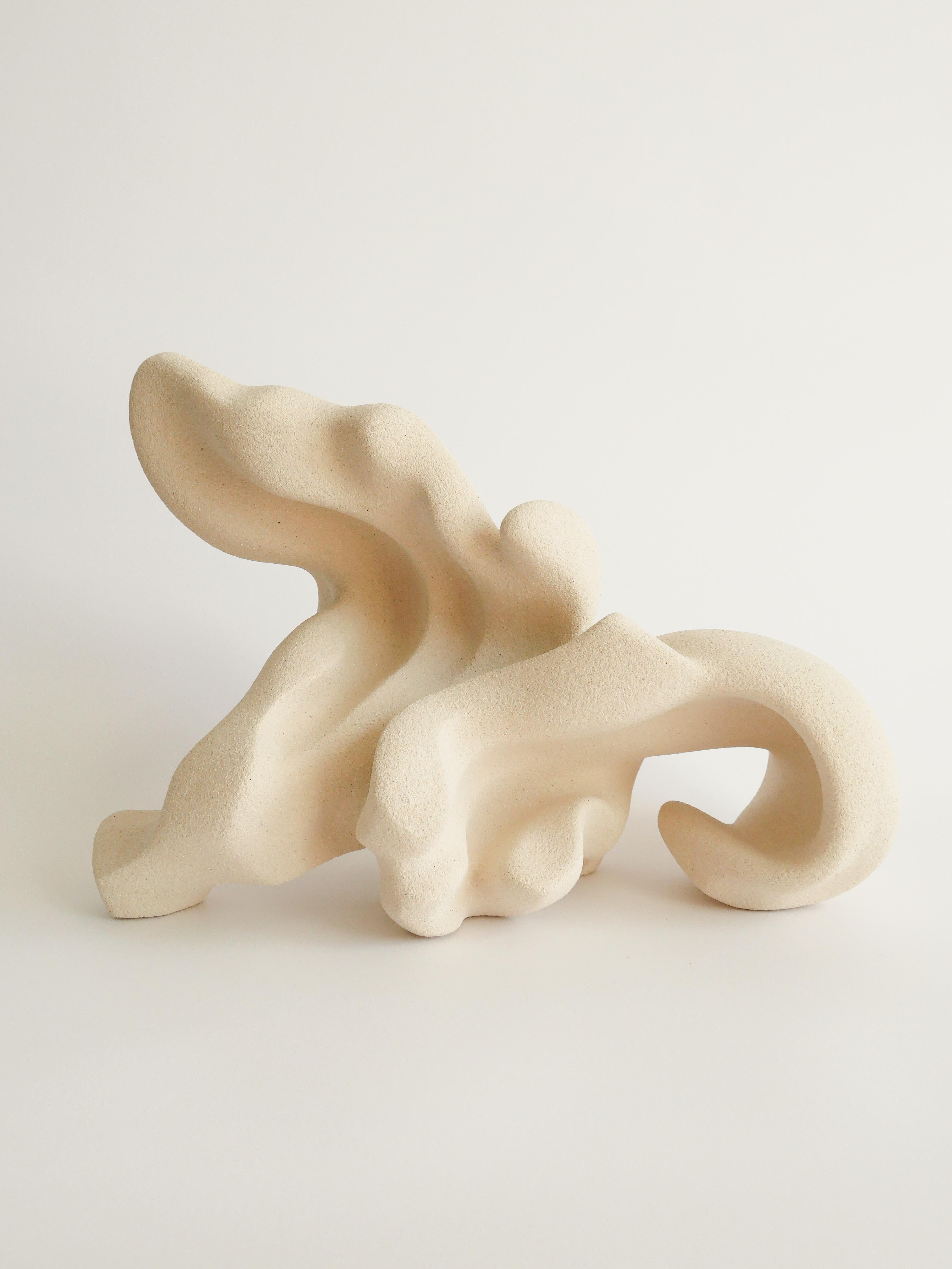 Stoneware Clay, Ceramic Floating Echo Sculpture by Aleksandra Krasnopolska For Sale 4
