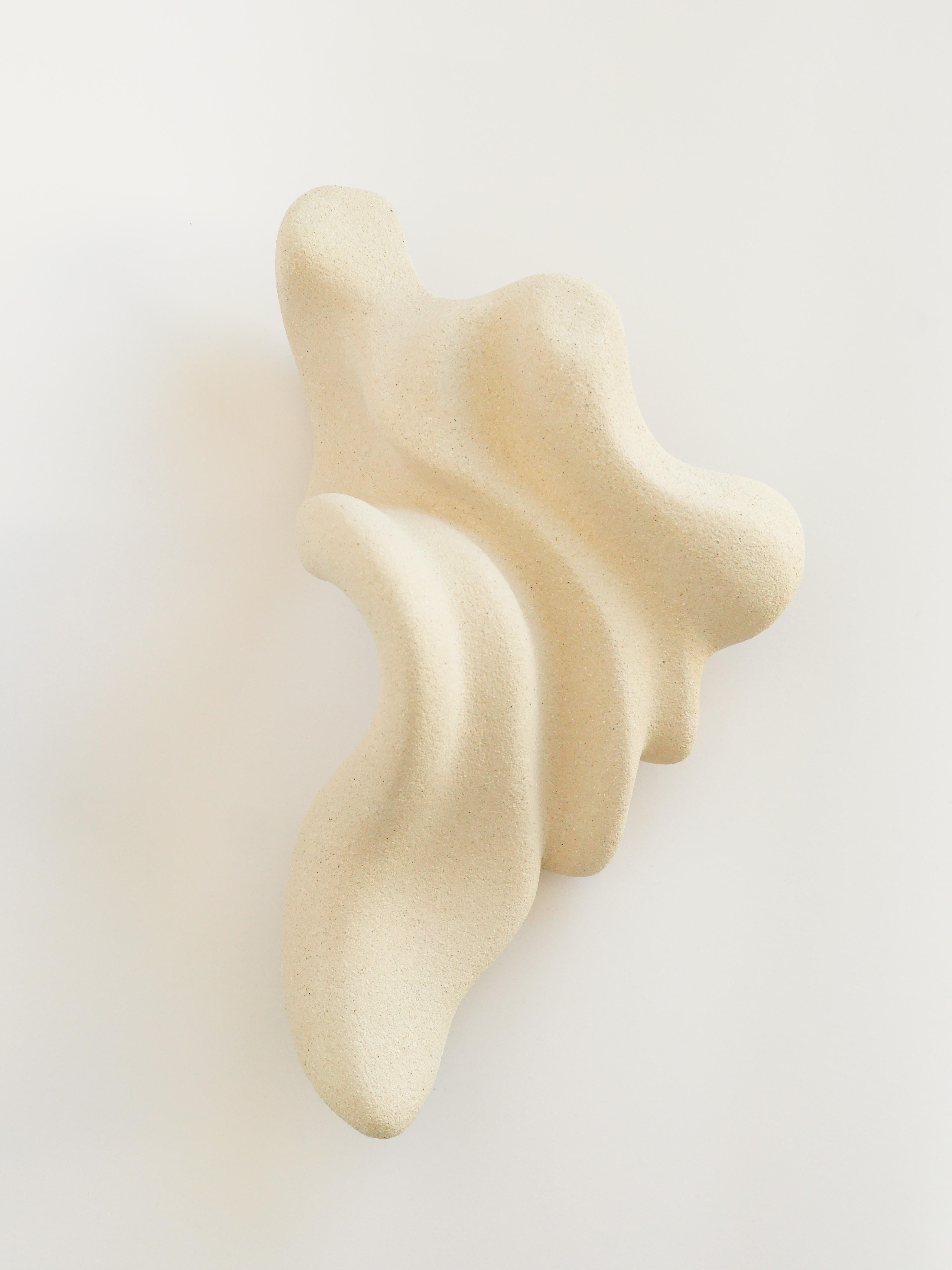 Stoneware Clay, Ceramic Floating Echo Sculpture by Aleksandra Krasnopolska For Sale 2