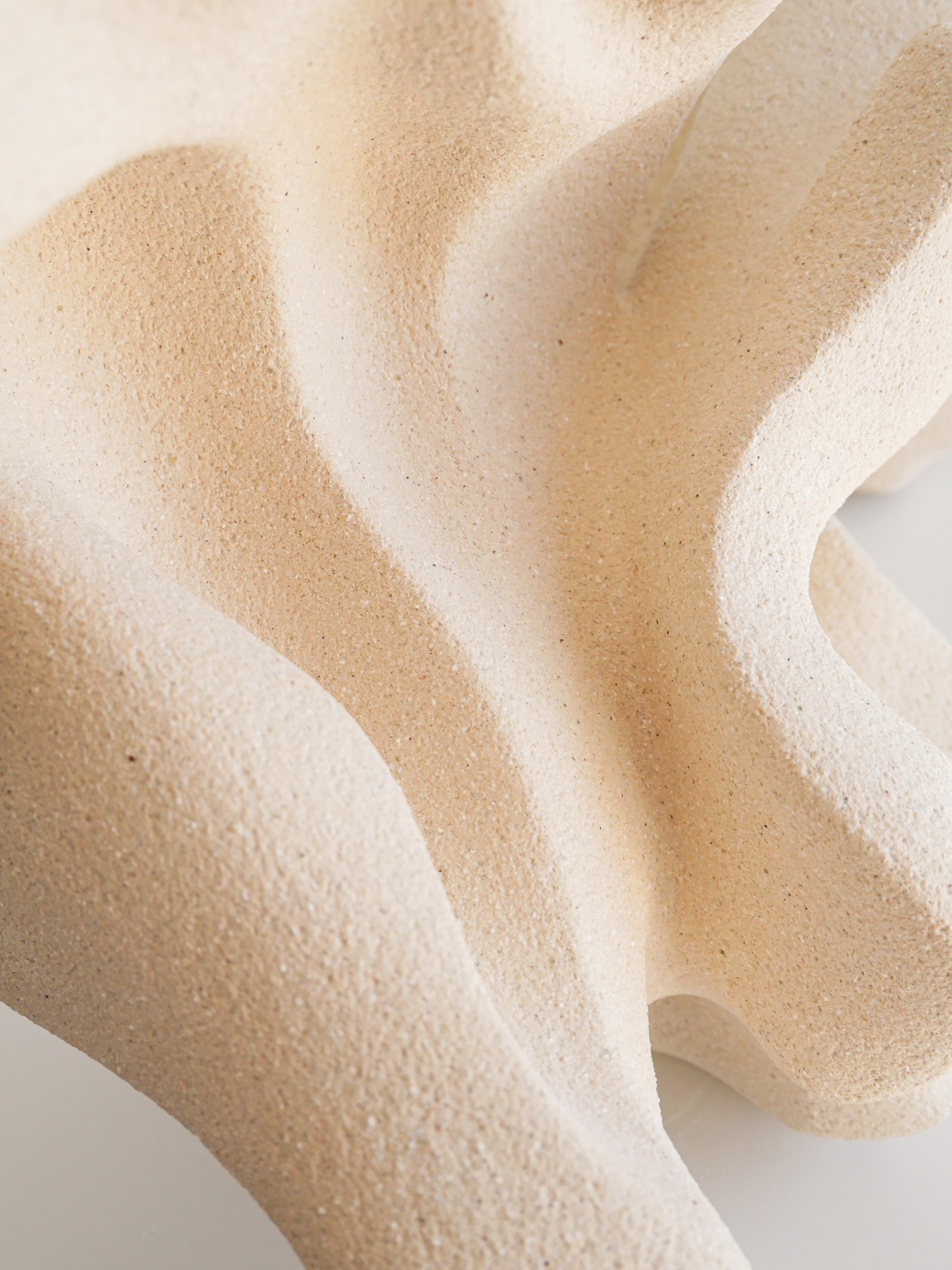 XXIe siècle et contemporain Sculpture en grès et en céramique 