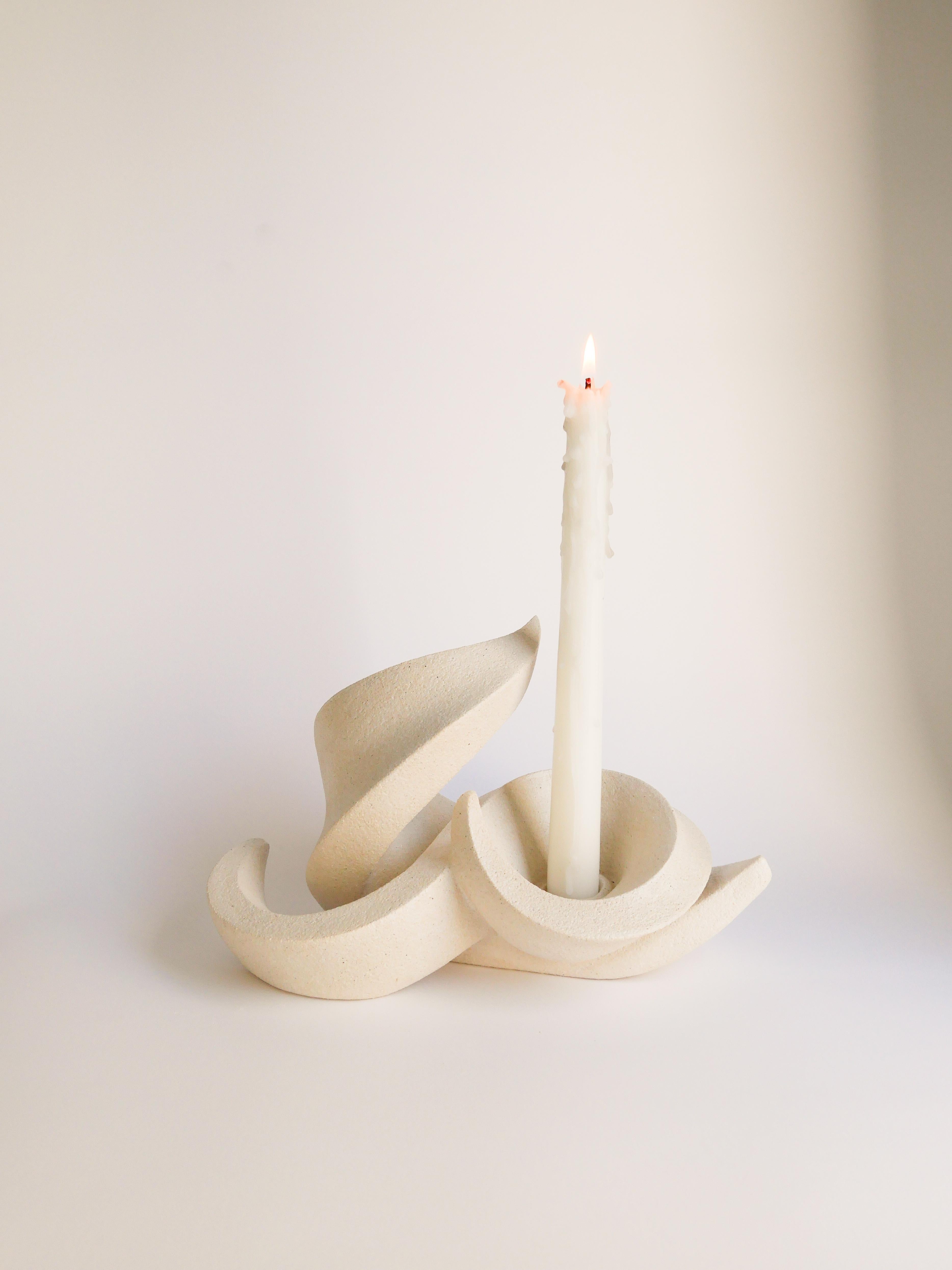 Stoneware Clay, Swan Candleholder by Aleksandra Krasnopolska In New Condition For Sale In Geneve, CH