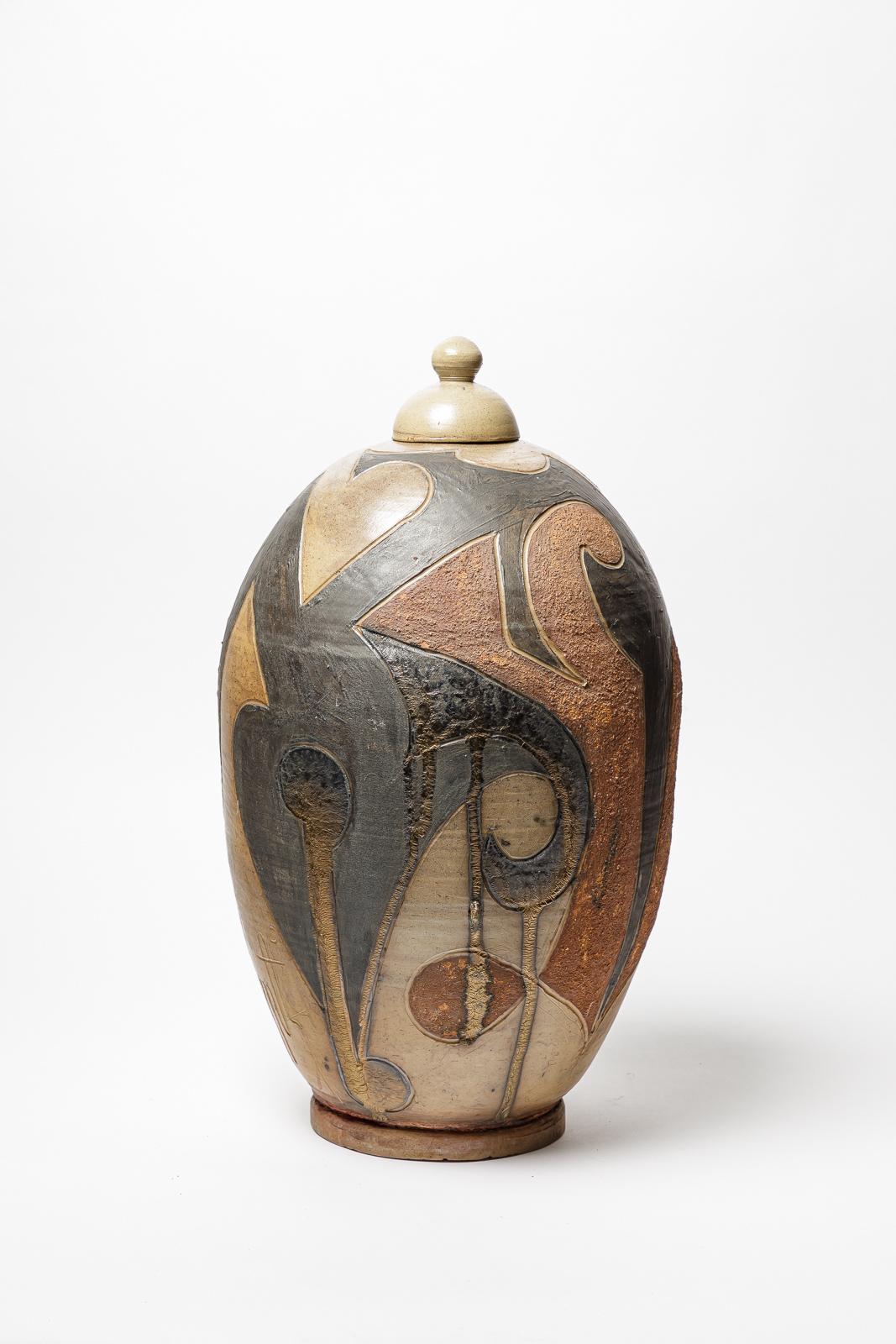 Late 20th Century Stoneware covered pot by Georges Martin,  circa 1970-1980. For Sale