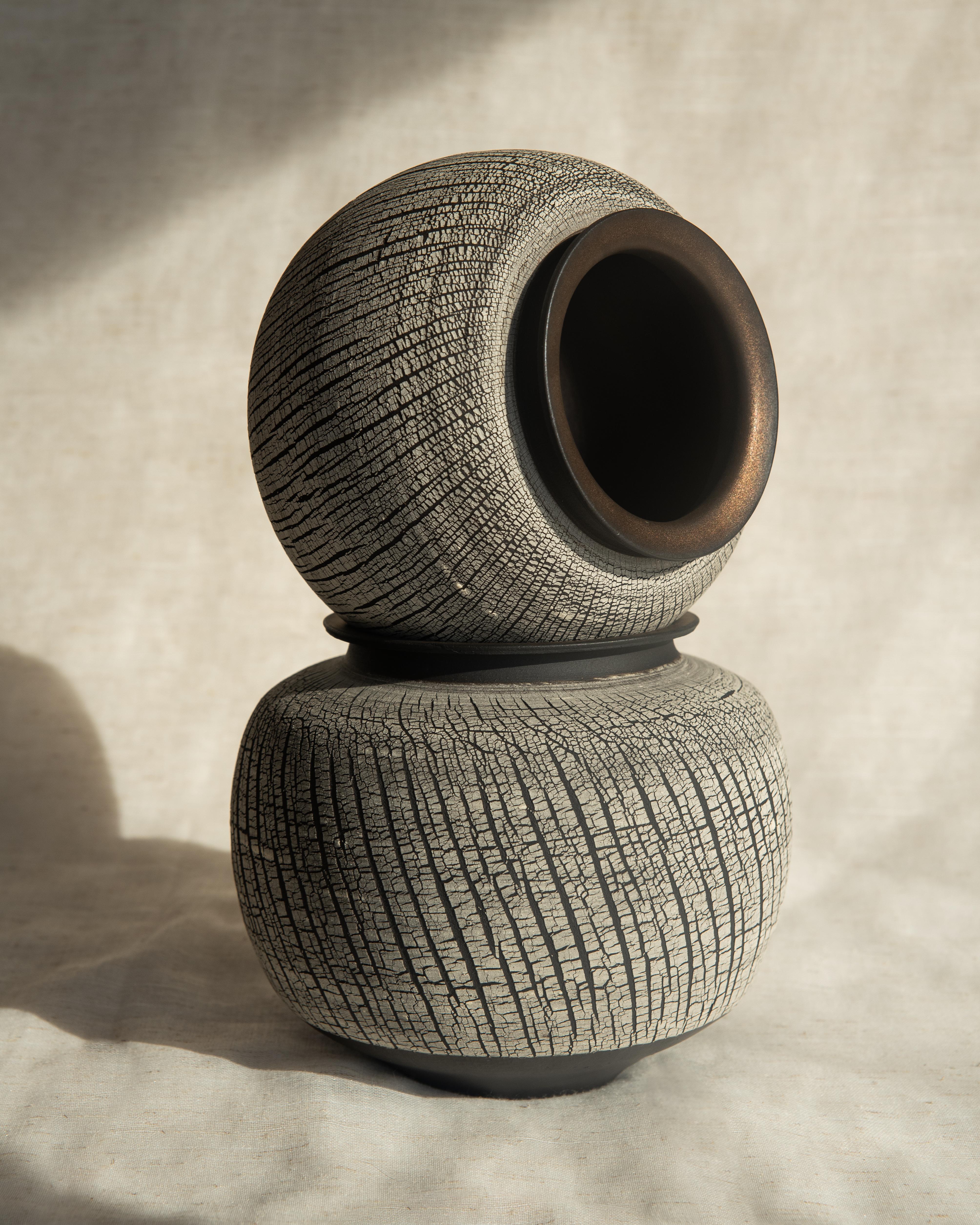 Americano Gres, Vaso afflitto NO.1  da Alexandria Robys in vendita