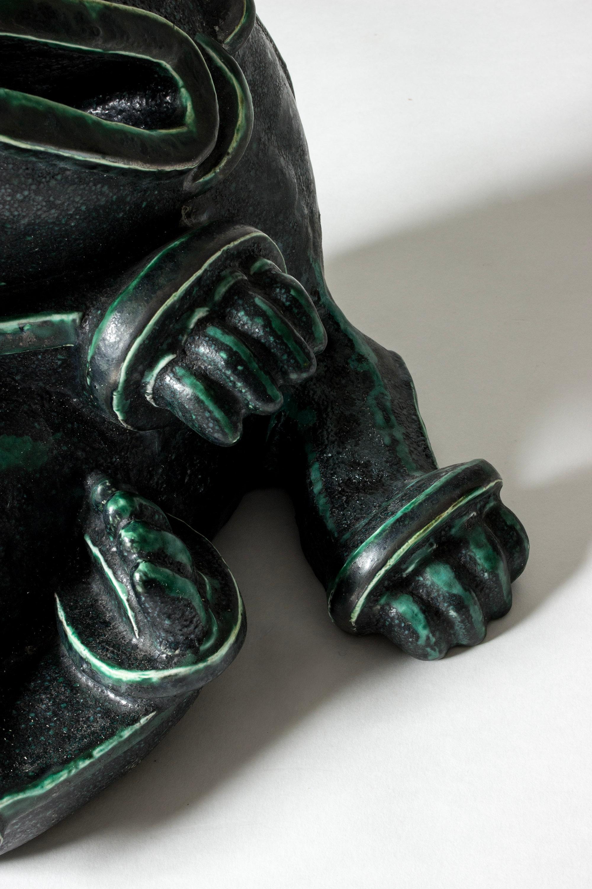 Stoneware dragon sculpture by Wilhelm Kåge, Gustavsberg, Sweden, 1940s In Good Condition In Stockholm, SE