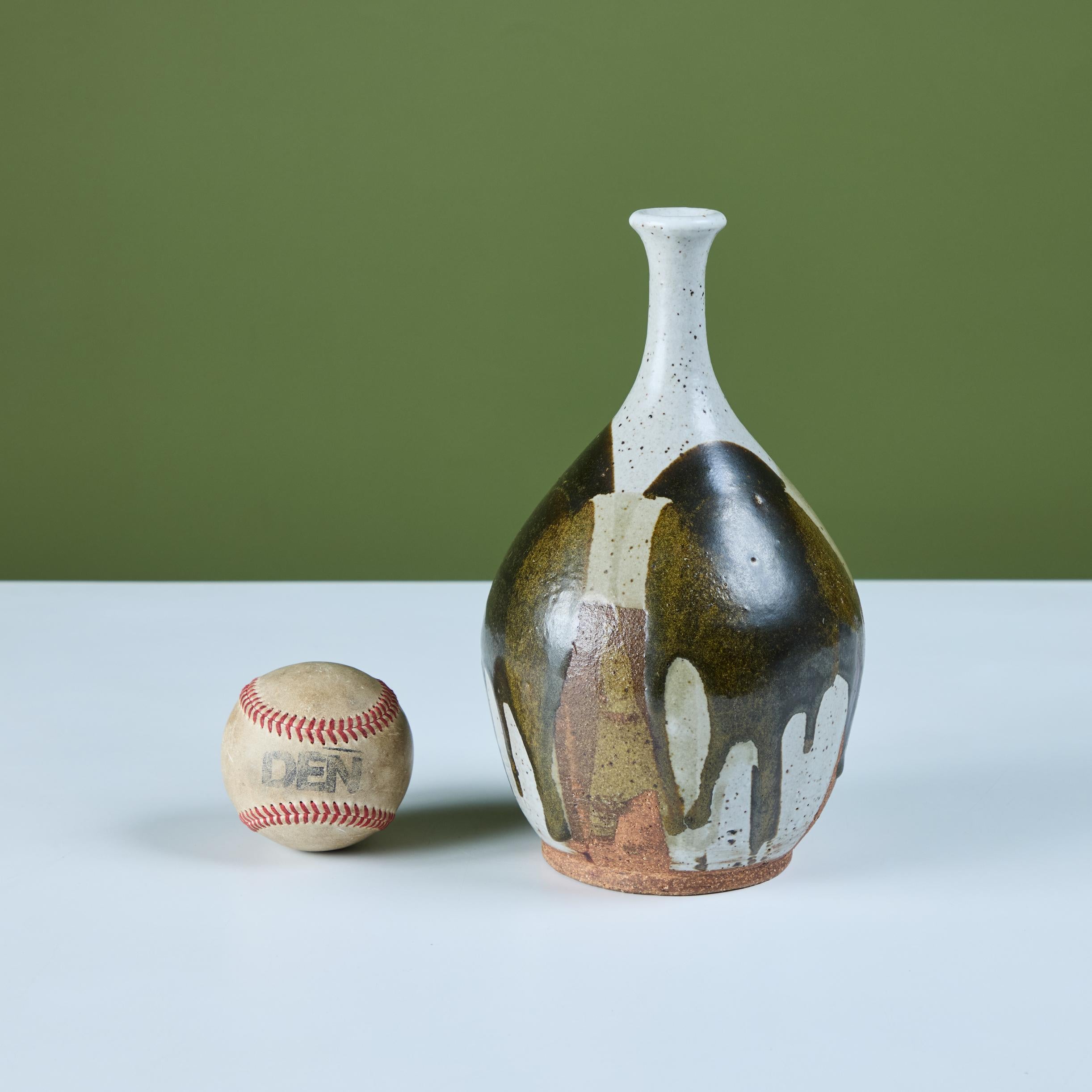 Mid-Century Modern Vase en grès à glaçure goutte à goutte en vente