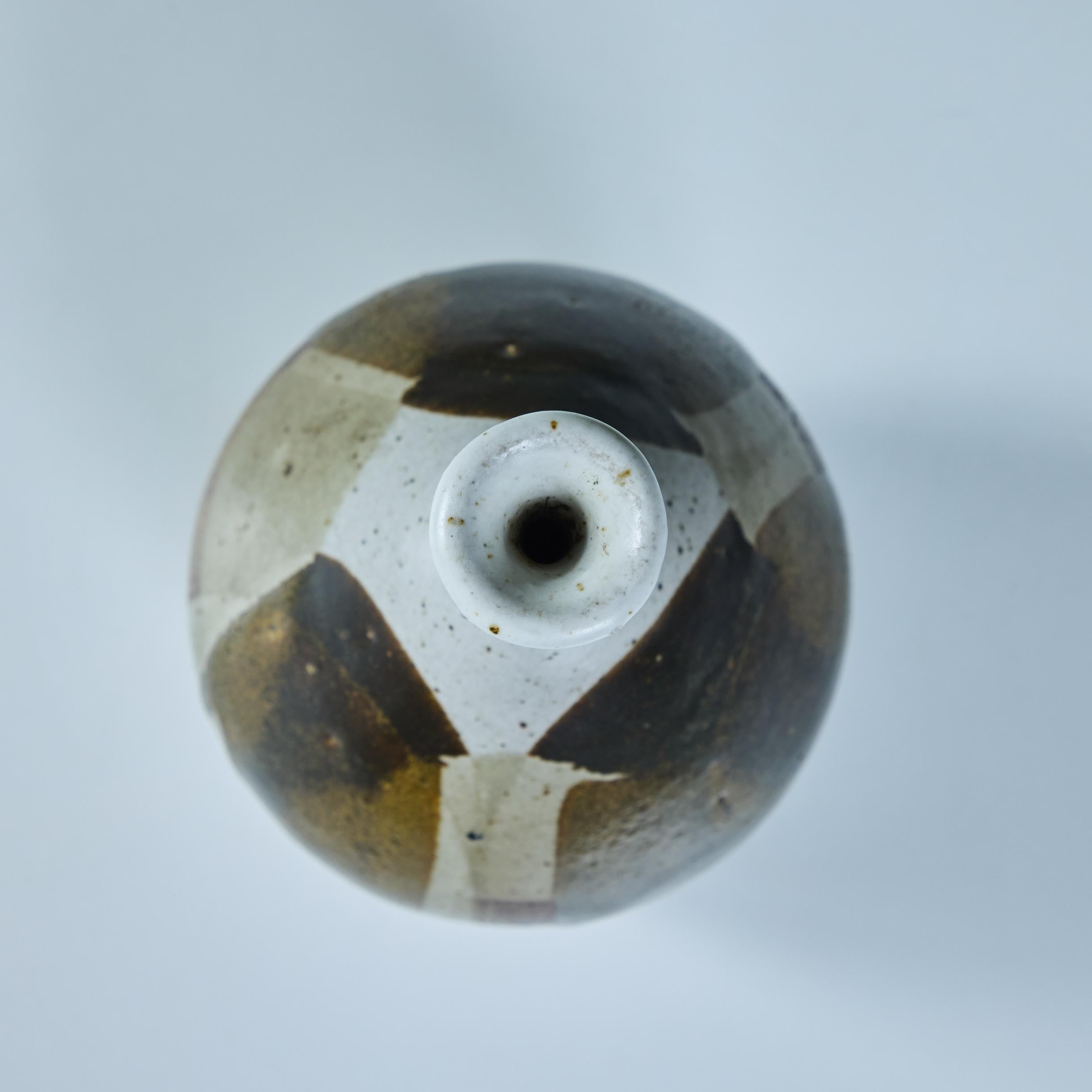 Vase en grès à glaçure goutte à goutte en vente 1