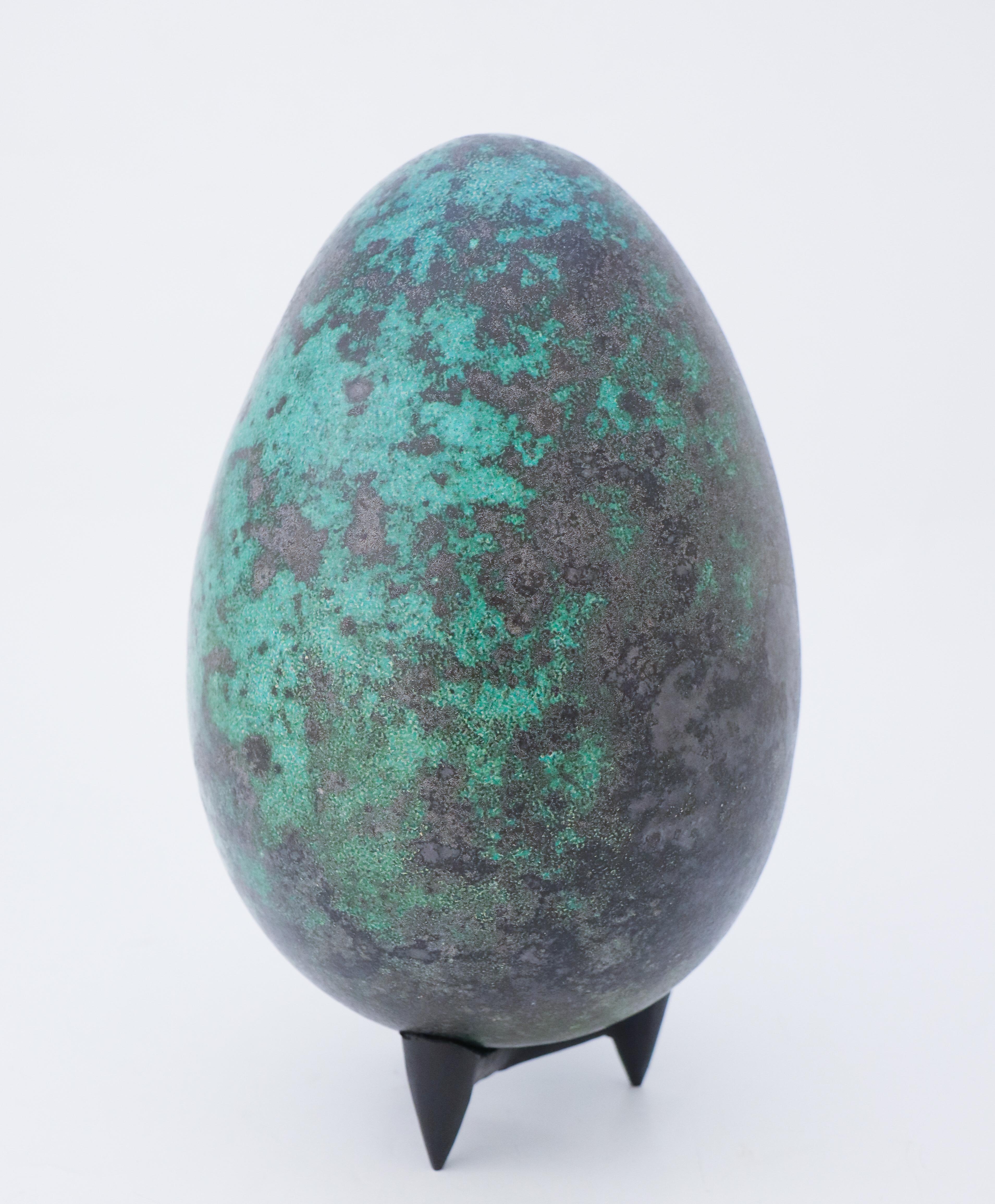 French Stoneware Egg Green & Black-Tone Glaze by Hans Hedberg, Biot, France For Sale