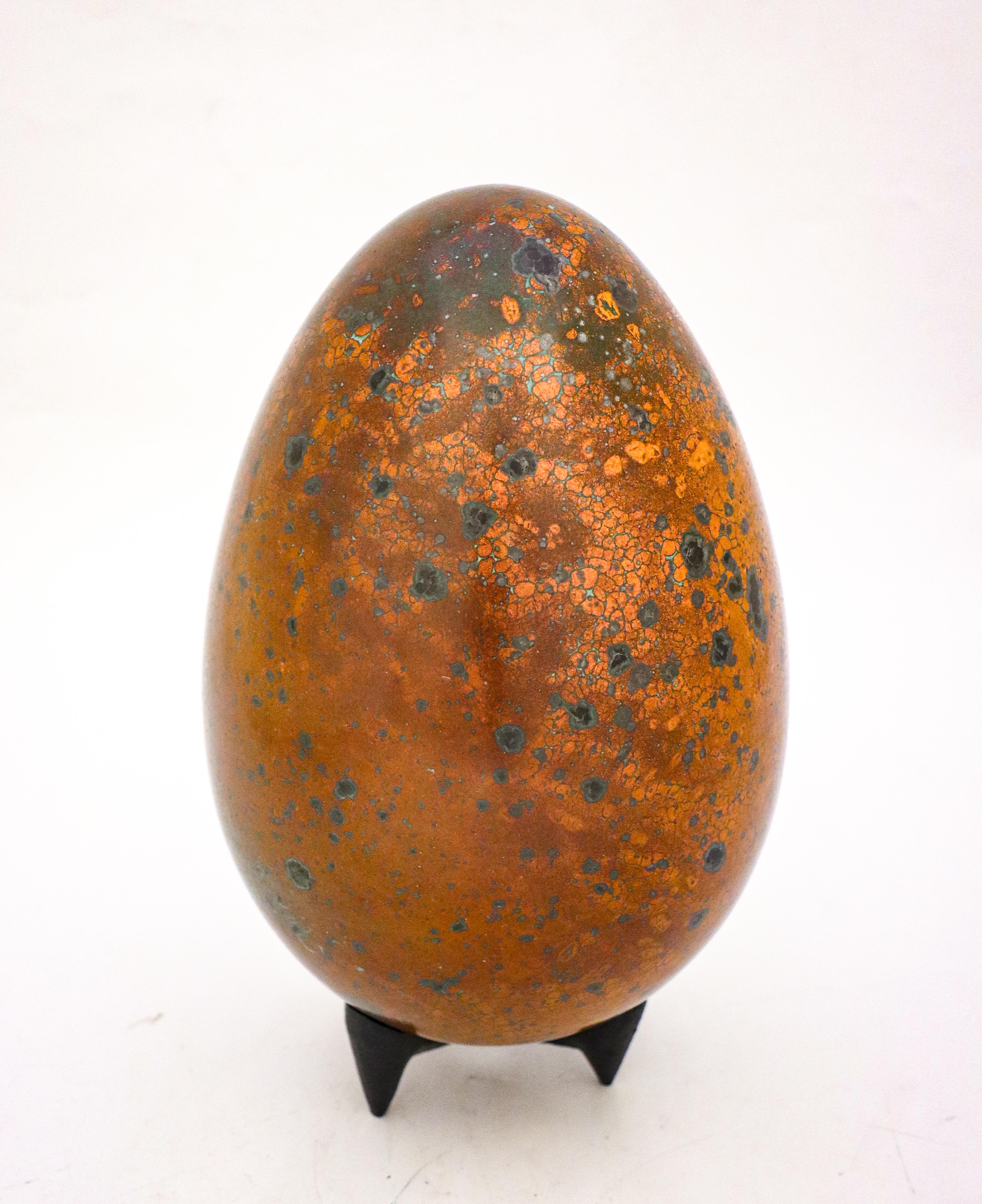French Stoneware Egg Sculpture Brown Speckled Glaze by Hans Hedberg Mid-Century Modern For Sale