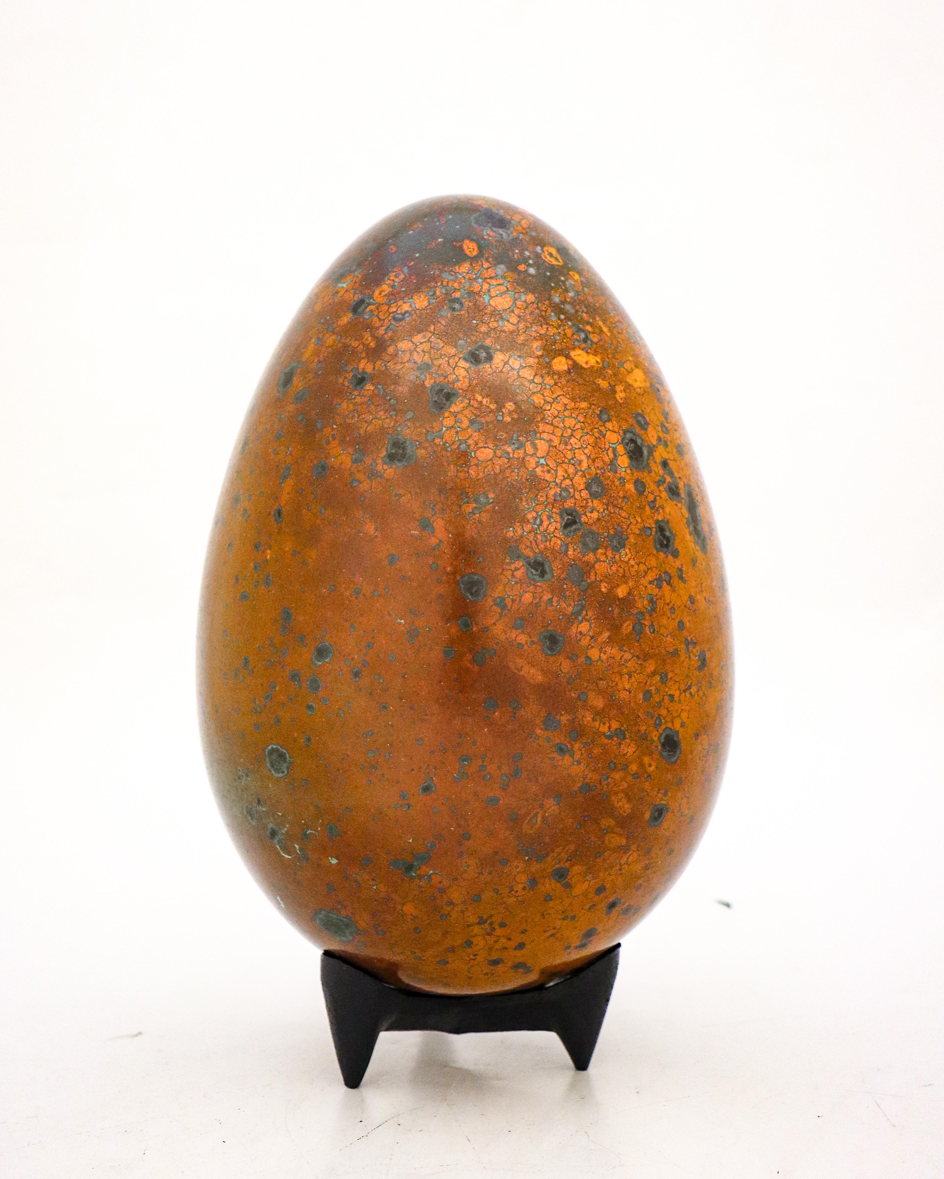 Glazed Stoneware Egg Sculpture Brown Speckled Glaze by Hans Hedberg Mid-Century Modern For Sale