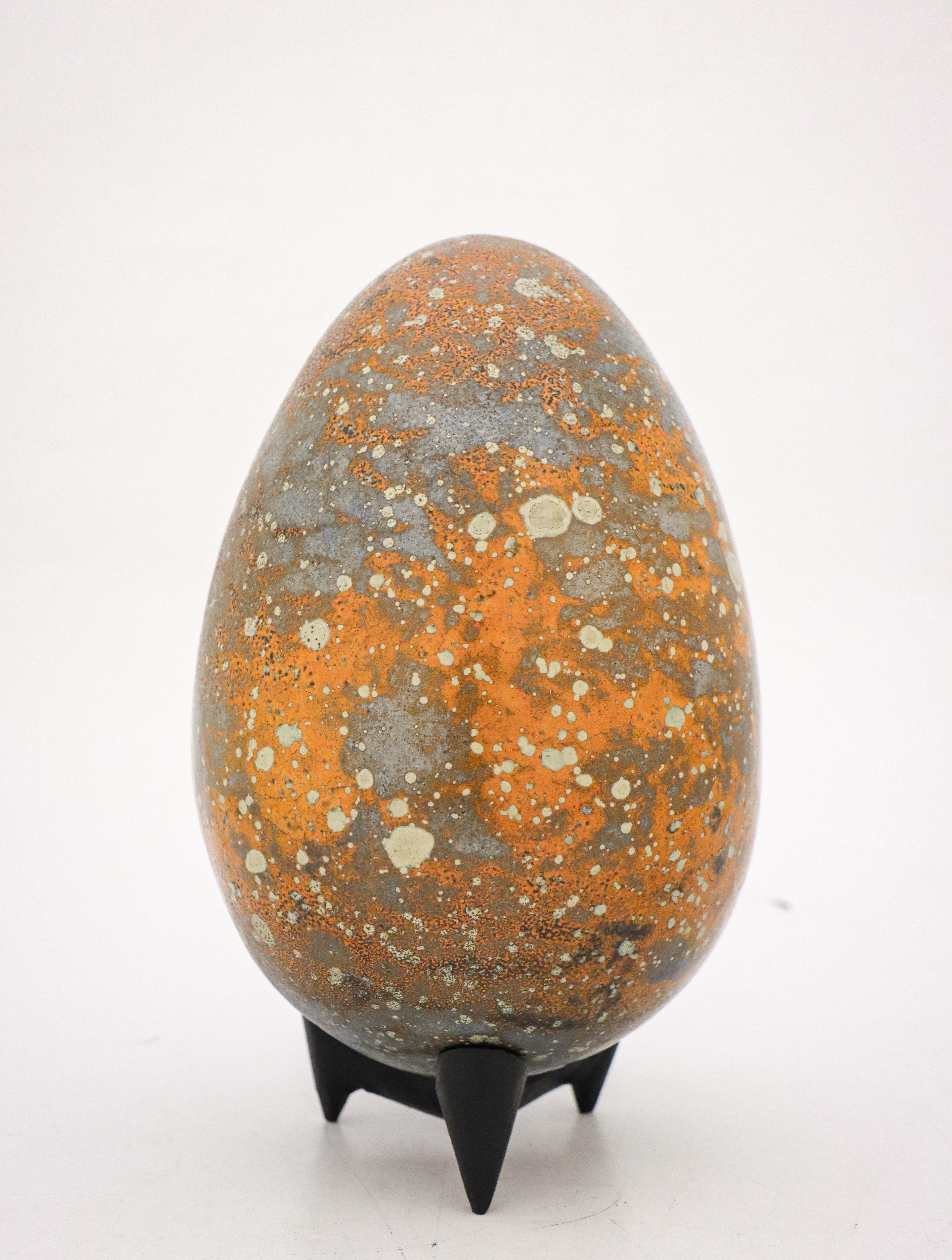 Egg designed by the Swedish ceramicist Hans Hedberg, who lived and worked in Biot, France. This egg is 24.5 cm (9.8