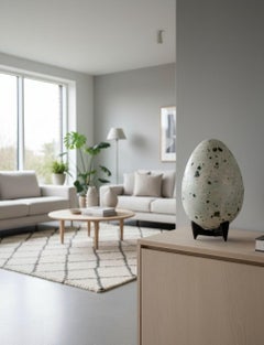 Sculpture d'œuf en grès blanc et turquoise de Hans Hedberg, Biot, France