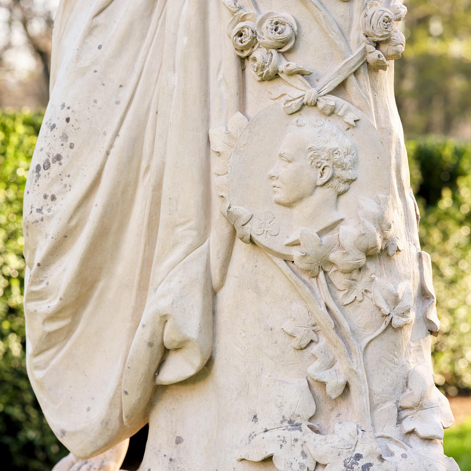 Figurale Steingutstatue von Erin, der Personifizierung Irlands (Mittleres 19. Jahrhundert) im Angebot