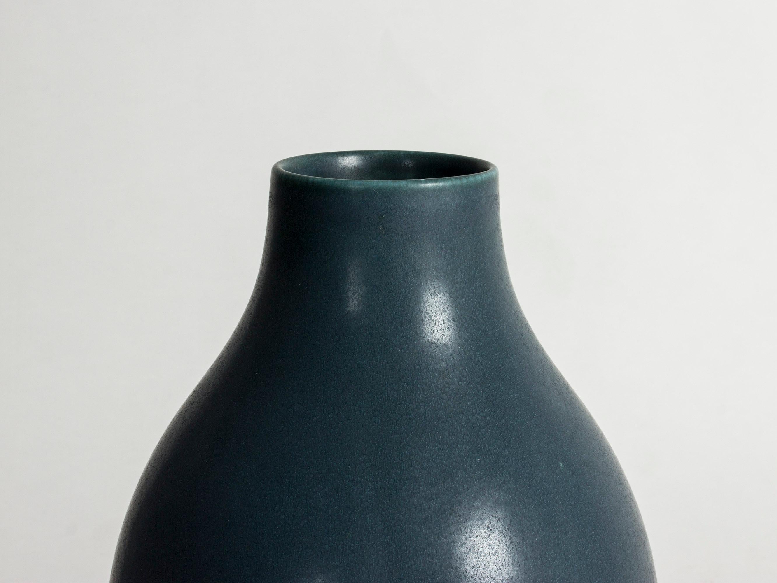 Stoneware Floor Vase by Carl-Harry Stålhane In Good Condition In Stockholm, SE