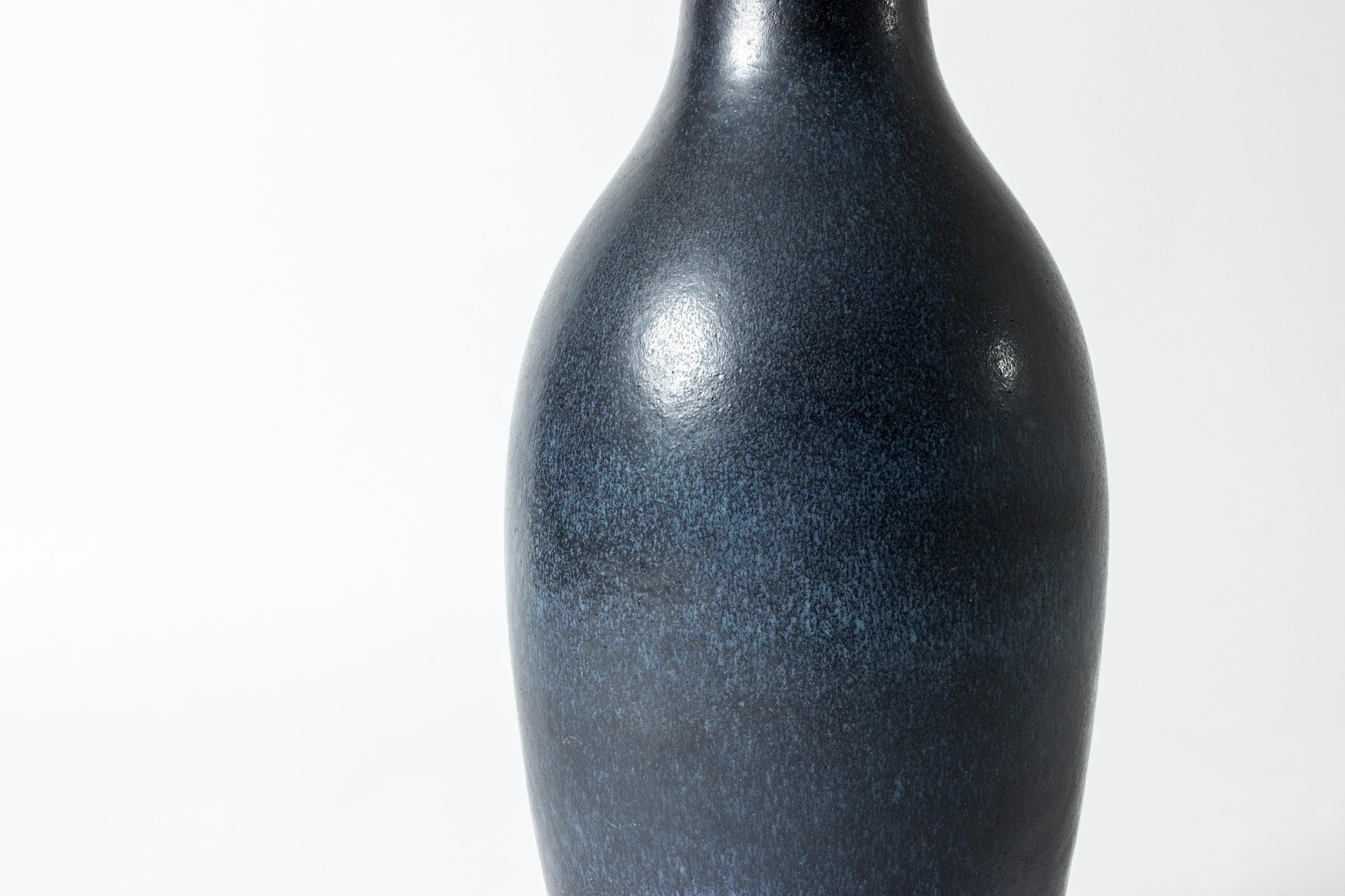 Scandinave moderne Vase de sol en grès de Carl-Harry Stlhane, Rrstrand, Suède, années 1950 en vente
