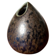 Vaso in gres "Gnurgla" in miniatura, Stig Lindberg, Gustavsberg, Svezia, anni '50