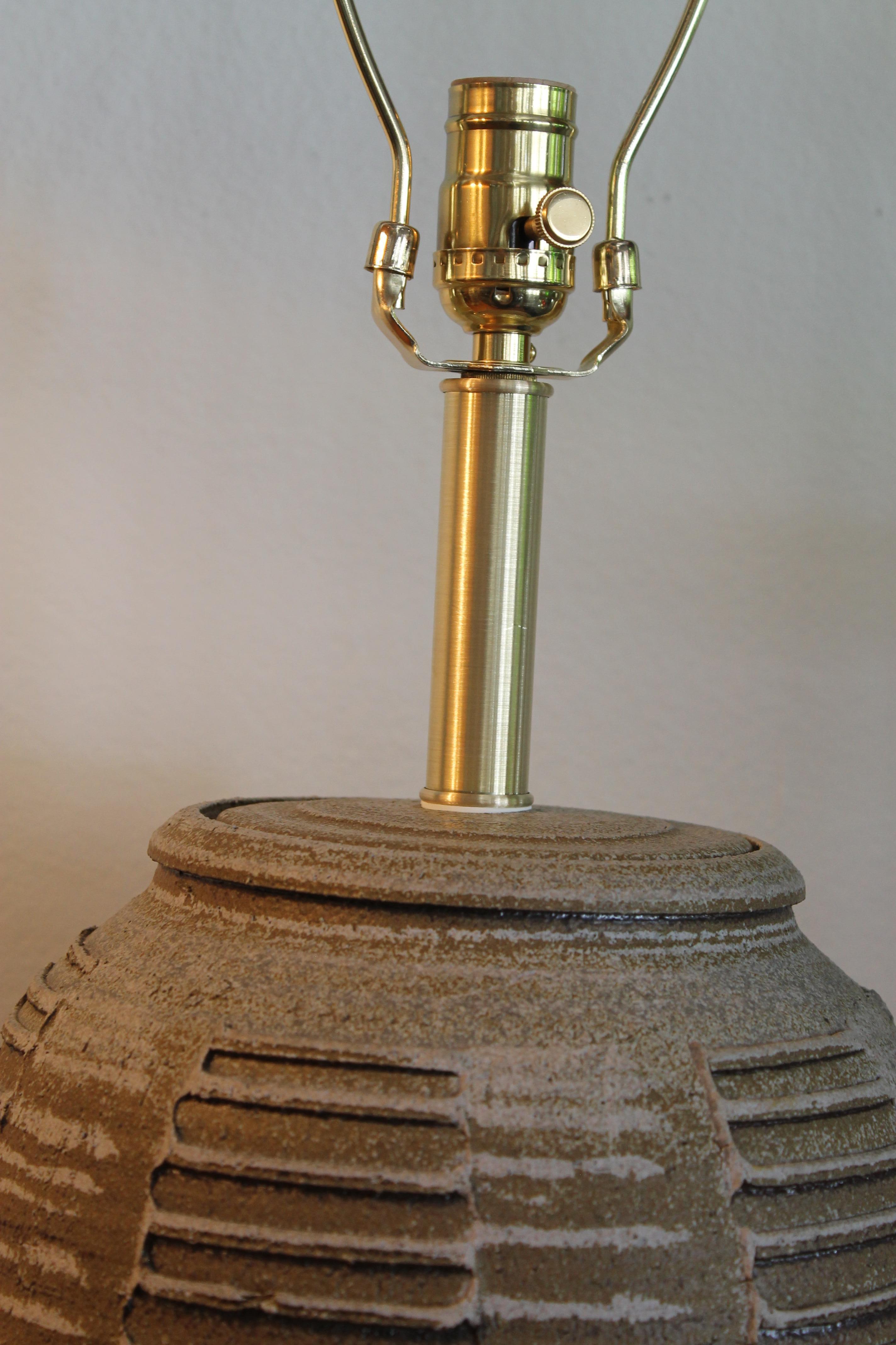 Mid-Century Modern Stoneware Lamp by Bob Kinzie