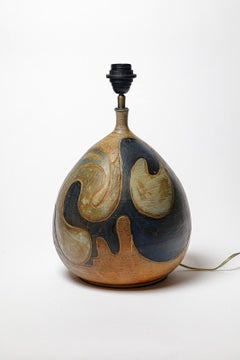 Lampada in gres con decorazione geometrica di George Martin, 1970-1980 circa.