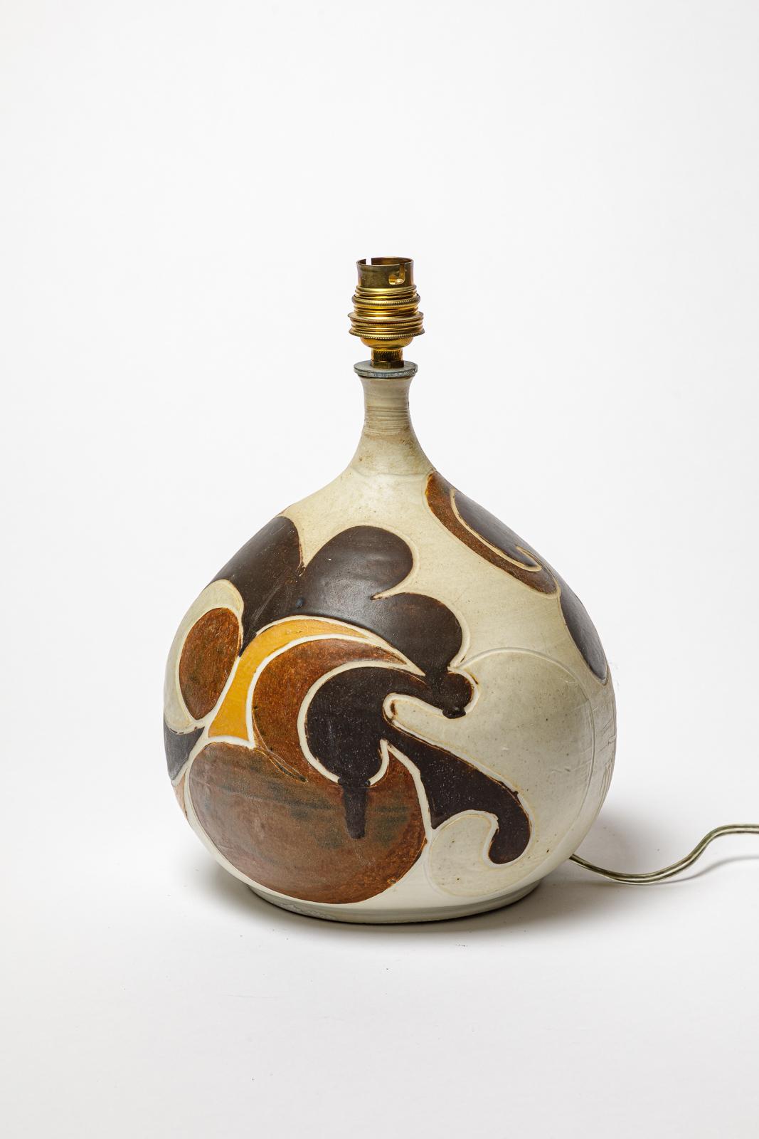 Beaux-Arts Lampe en grès à décor géométrique de Georges Martin, vers 1970-1980. en vente