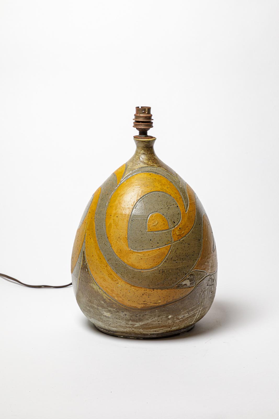 Beaux Arts Stoneware lamp with geometric decoration by Georges Martin, circa 1970-1980. For Sale