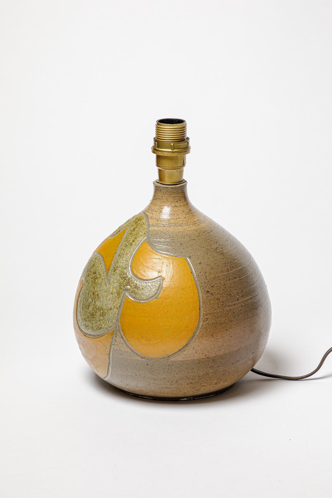 Beaux Arts Stoneware lamp with geometric decoration by Georges Martin, circa 1970-1980. For Sale