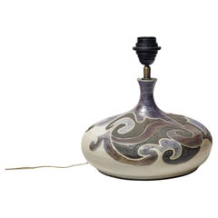 Steingutlampe mit geometrischem Dekor von Georges Martin, um 1970-1980.