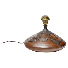 Lampe en grès à décor géométrique de Georges Martin, vers 1970-1980.