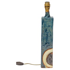 Lampe en grès à décor géométrique de Georges Martin, vers 1970-1980.