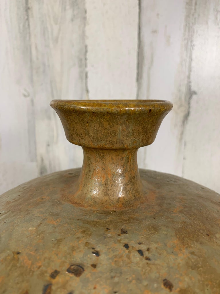 Stoneware Lidded Bowl with Handle In Good Condition For Sale In Denton, TX