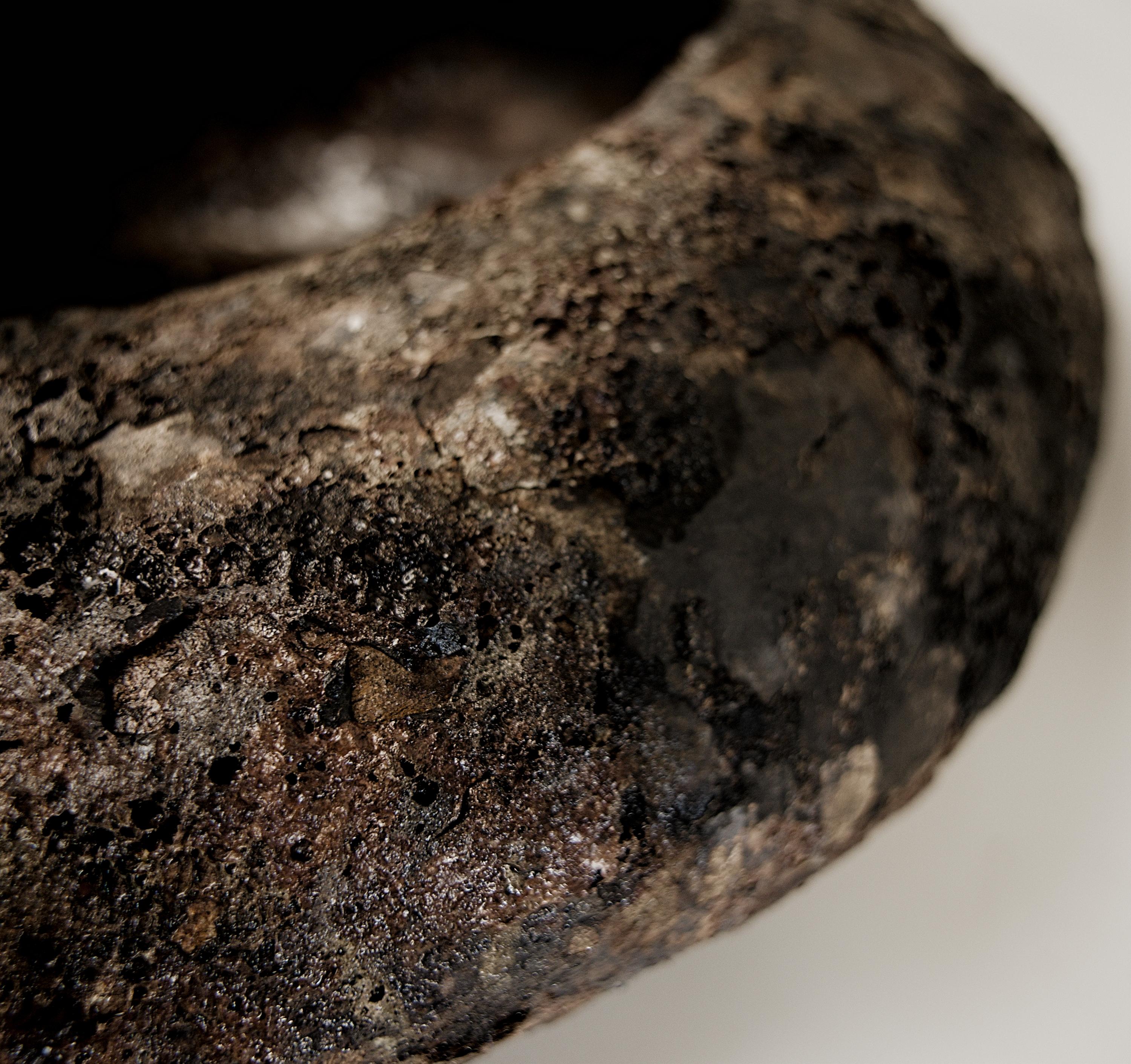 Stoneware  Moody Bowl Lava Granite Textured- 22