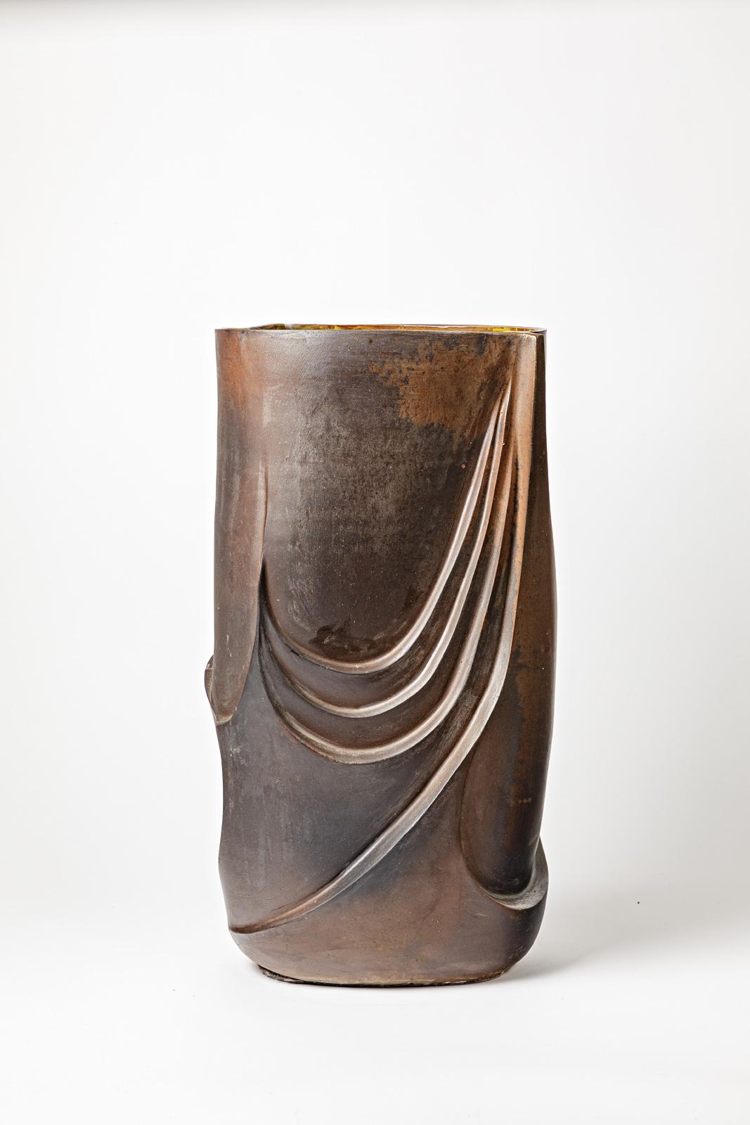 Français Vase ovoïde en grès à décor abstrait de Georges Martin, vers 1970-1980 en vente