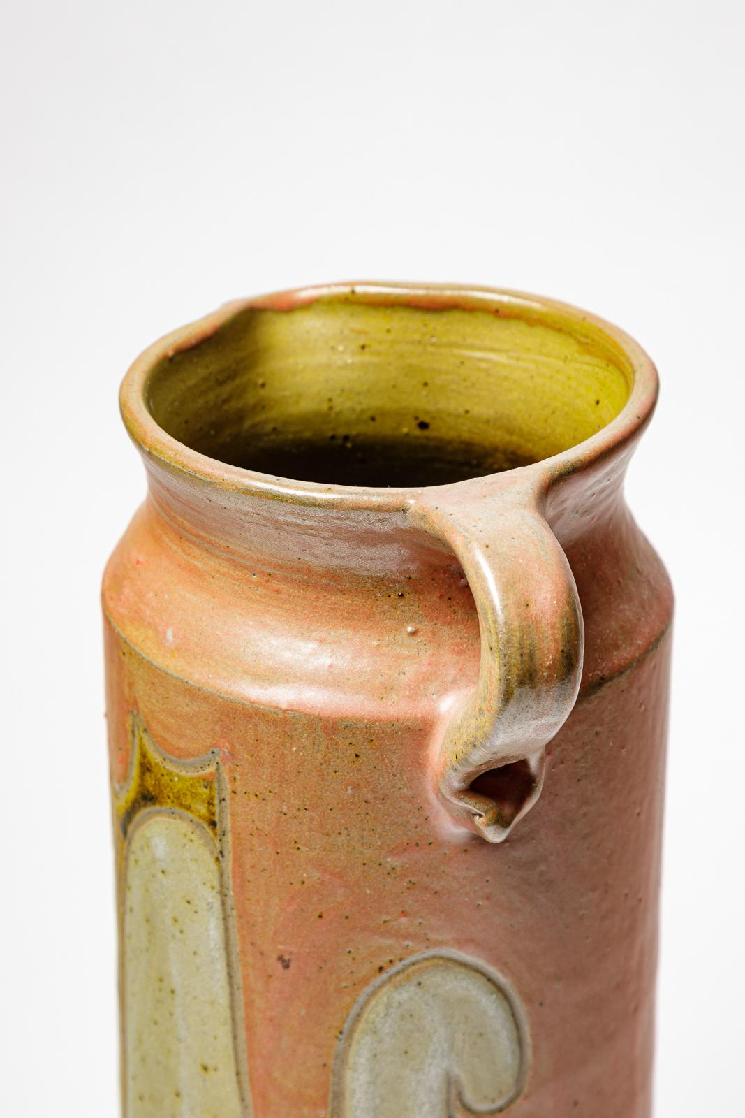 Steingutkrug von Georges Martin, ca. 1970-1980. (Französisch) im Angebot