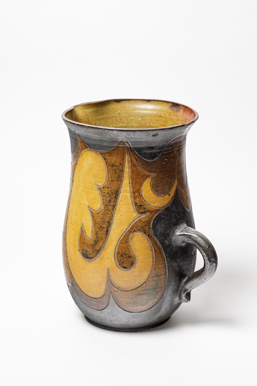 Stoneware pitcher by Georges Martin, circa 1970-1980. In Excellent Condition For Sale In Saint-Ouen, FR