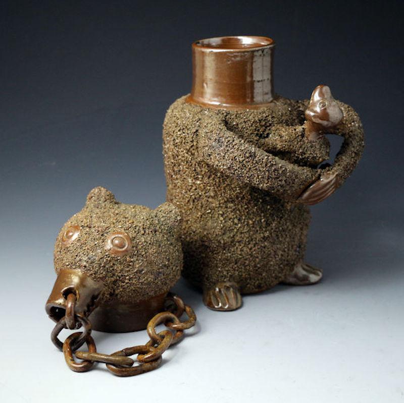 Stoneware Pottery Brown Saltglaze Jug in the Form of a Bear, 18th Century In Good Condition In Woodstock, OXFORDSHIRE