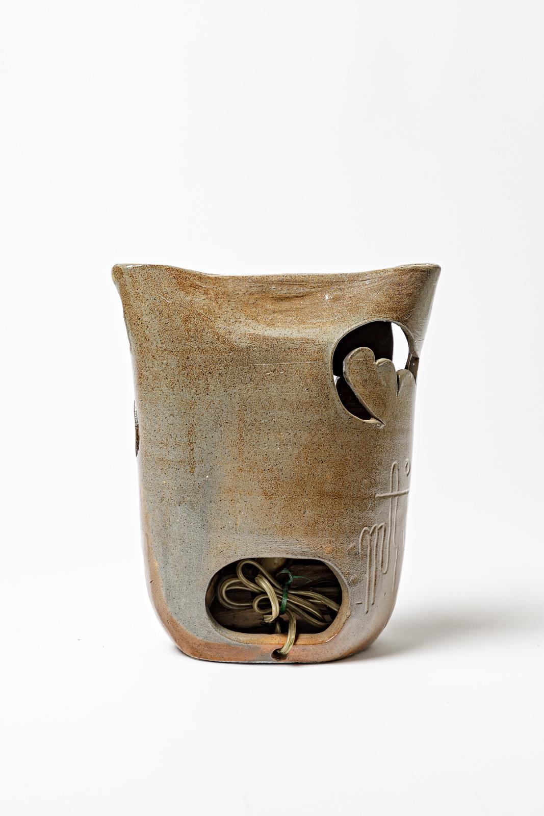 Lámpara escultórica de gres de Georges Martin, hacia 1970-1980. en Excelente estado para la venta en Saint-Ouen, FR