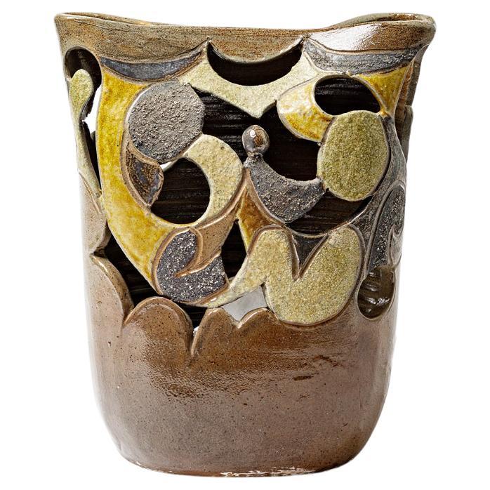 Lámpara escultórica de gres de Georges Martin, hacia 1970-1980. en venta