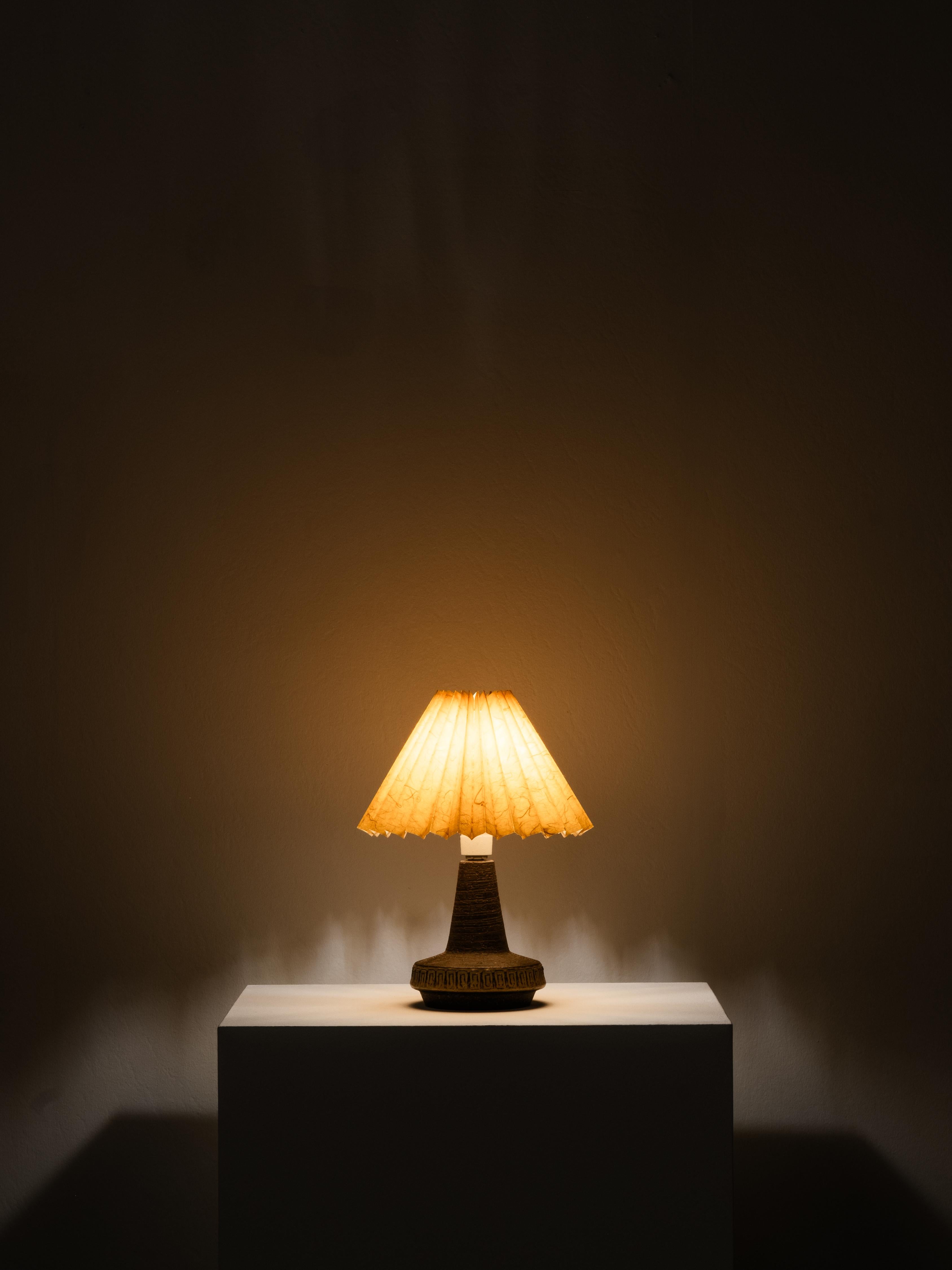 Stoneware Table Lamp by Michael Andersen & Søn, Bornholm, Denmark, 1960s For Sale 8