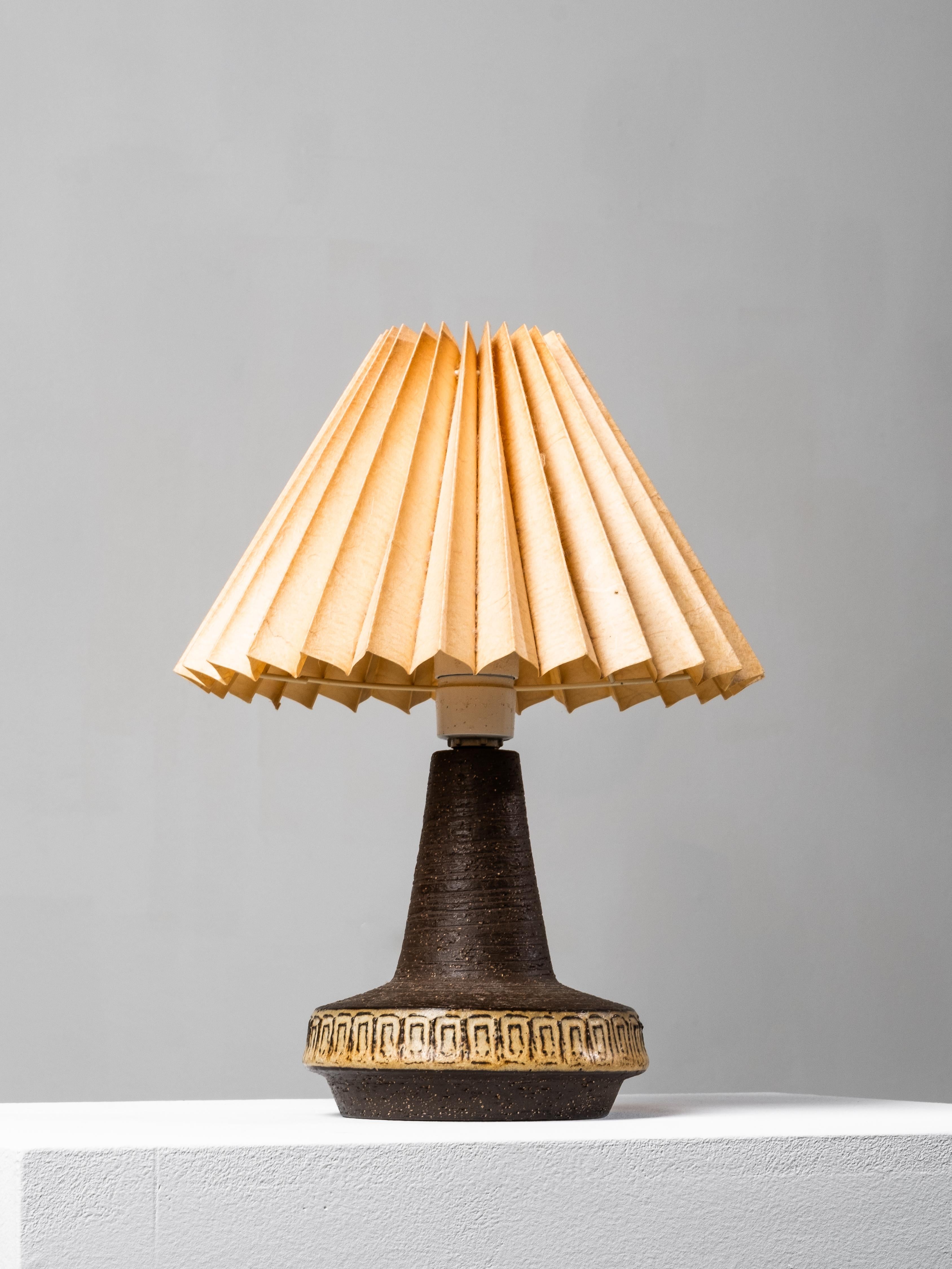 Danish Stoneware Table Lamp by Michael Andersen & Søn, Bornholm, Denmark, 1960s For Sale