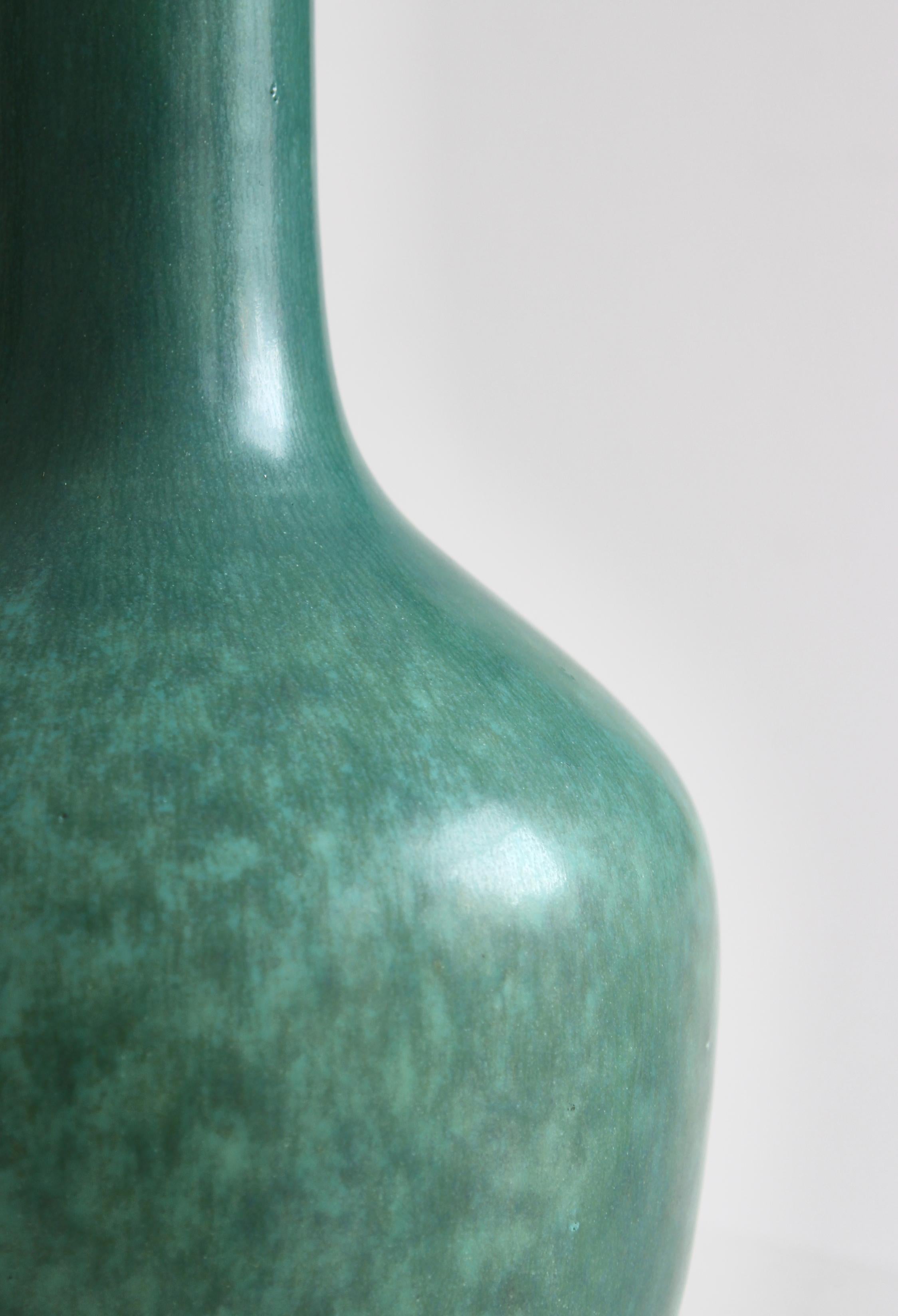 Mid-20th Century Stoneware Table Lamp by Saxbo Green Glazing Eva Staehr-Nielsen, Denmark, 1940s For Sale