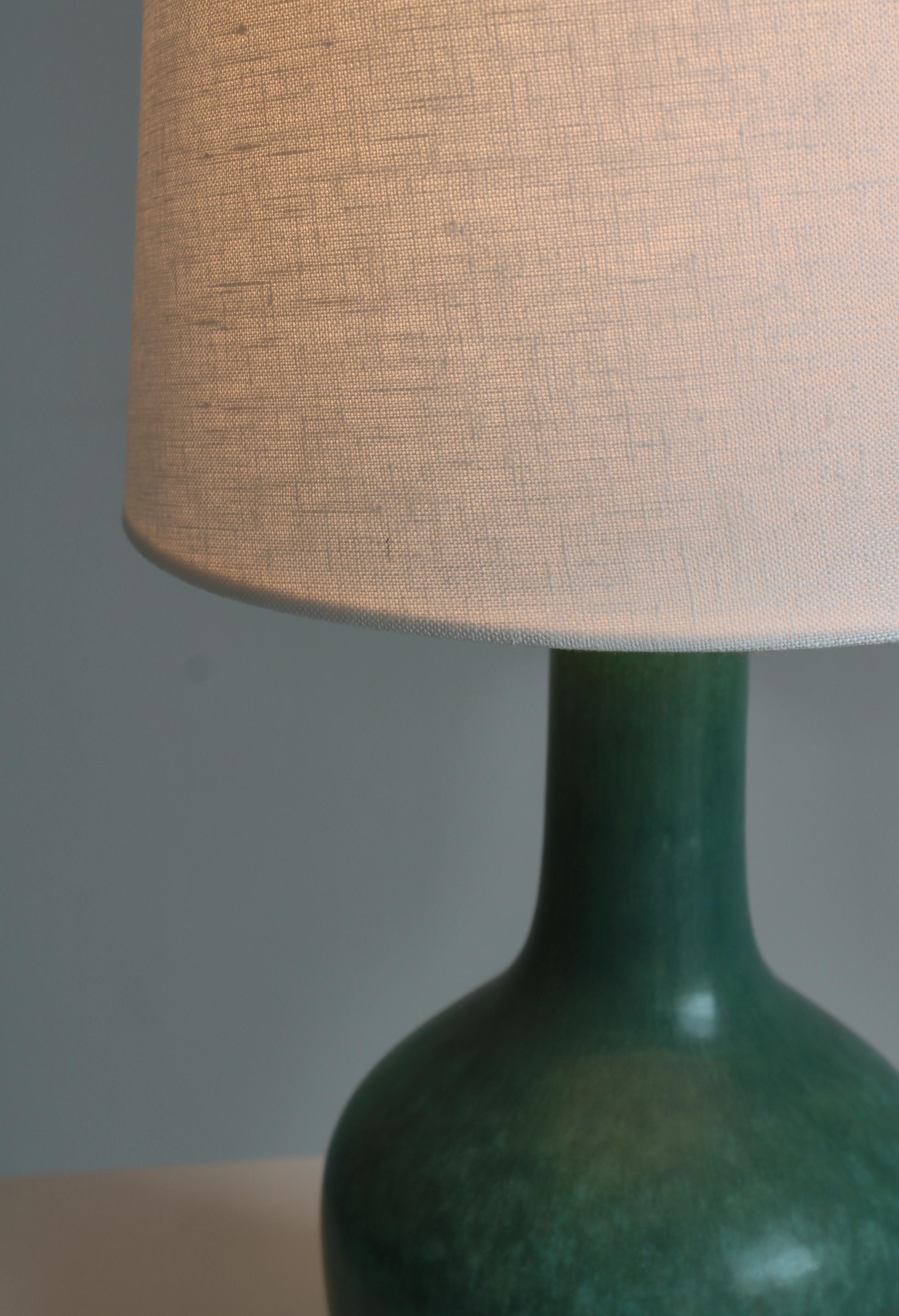 Stoneware Table Lamp by Saxbo Green Glazing Eva Staehr-Nielsen, Denmark, 1940s For Sale 3