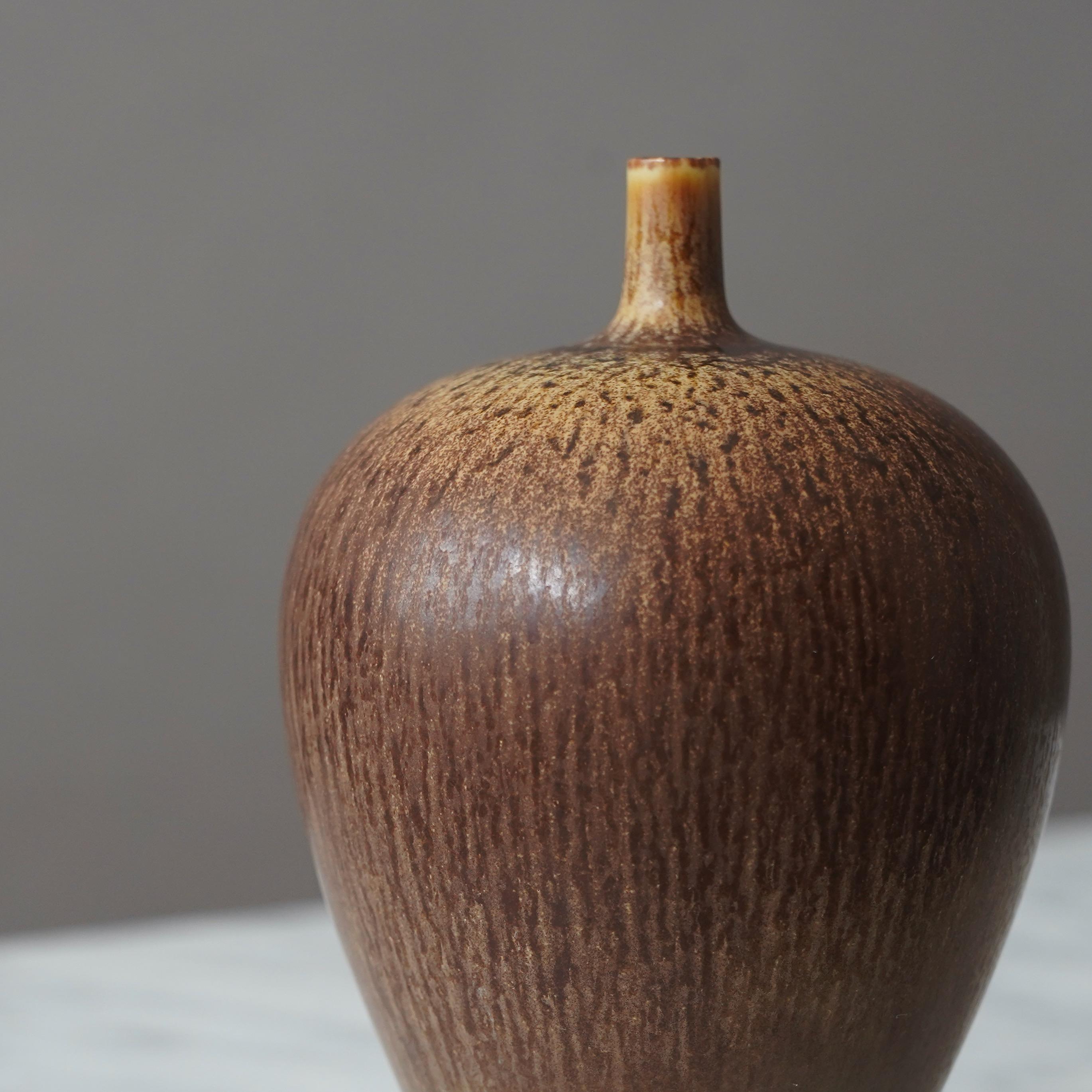Svedese Vaso in gres di Berndt Friberg per Gustavsberg Studio, Svezia, anni '50 in vendita