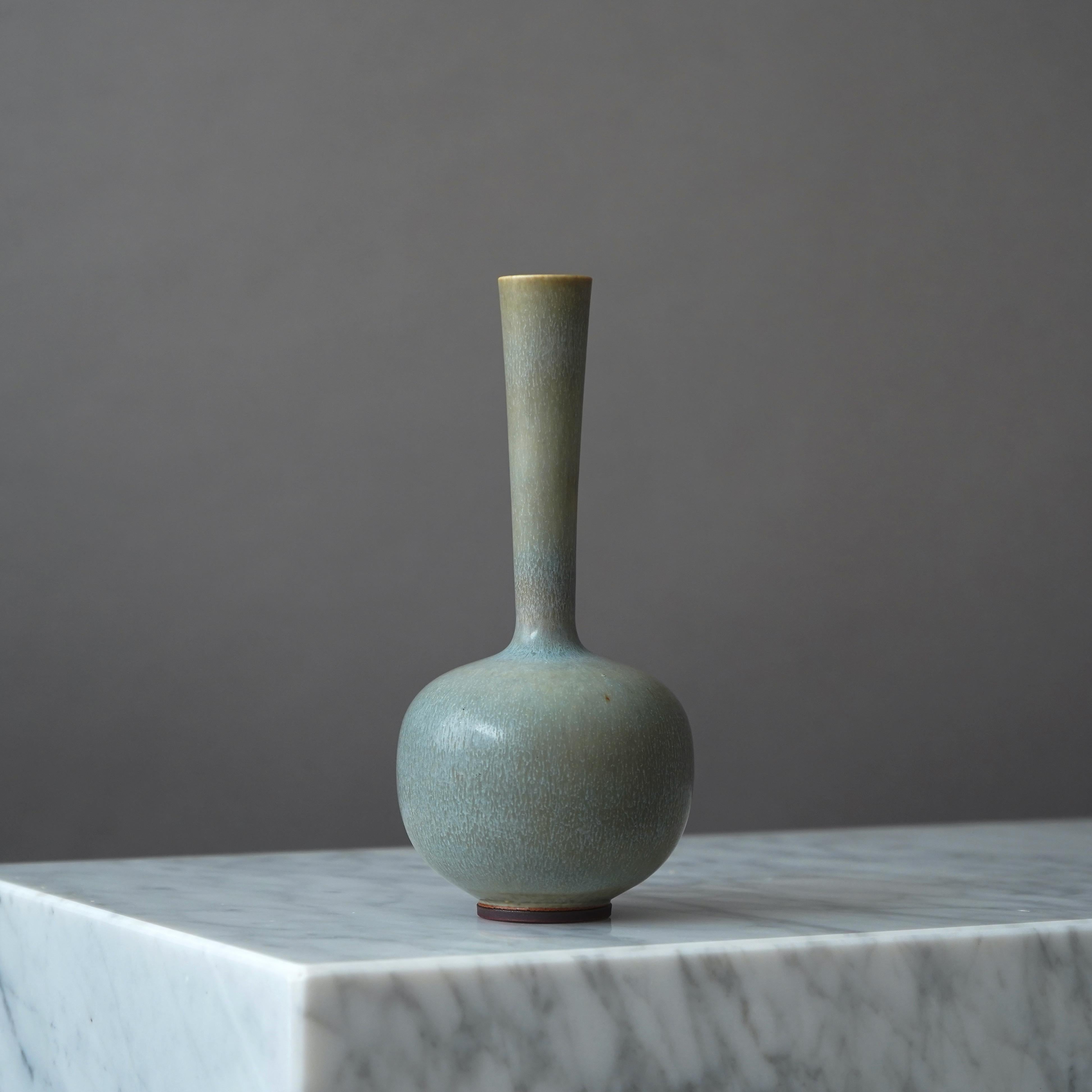 Vaso in gres di Berndt Friberg per Studio A, Svezia, 1956 in vendita 2