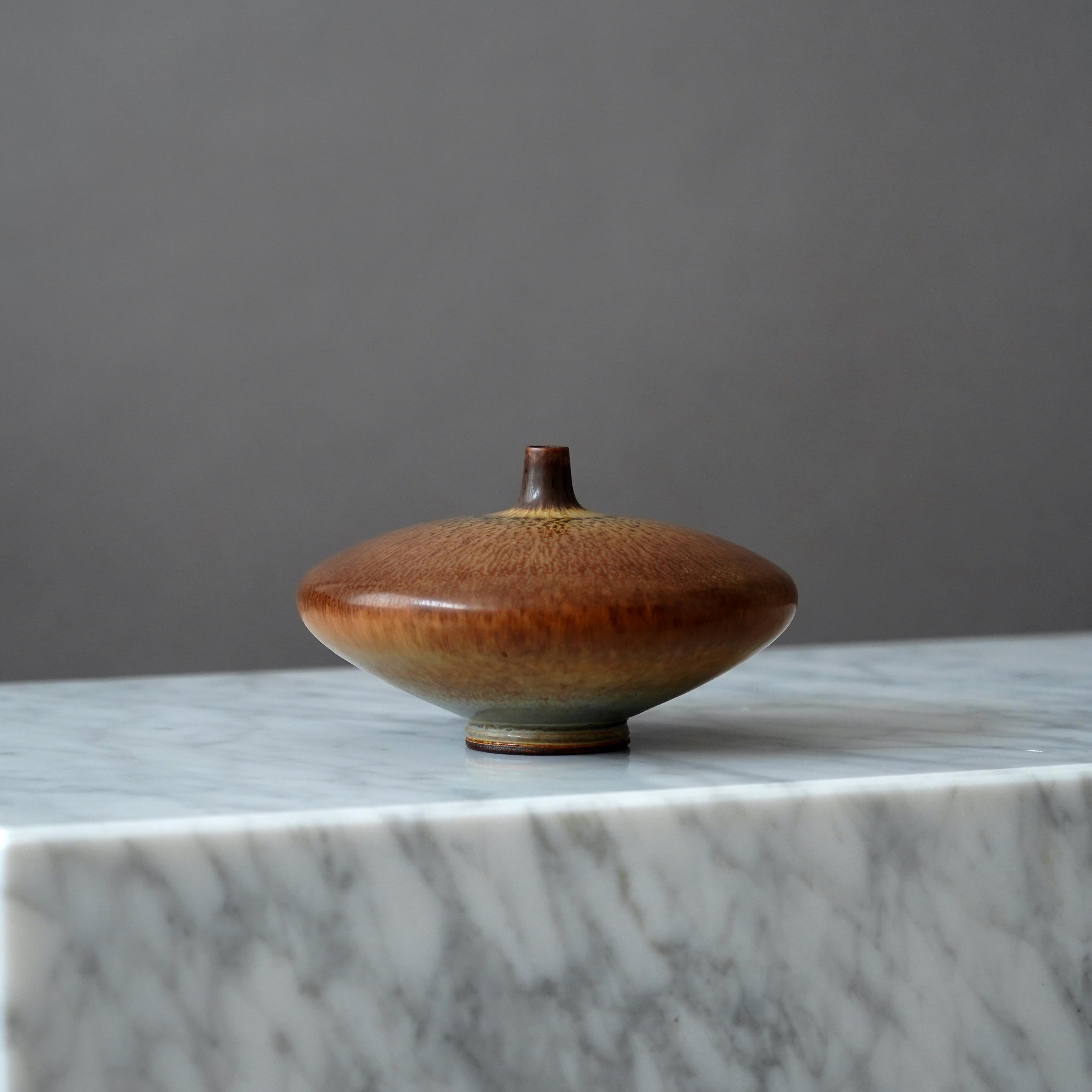Turned Stoneware Vase by Berndt Friberg for Gustavsberg Studio, Sweden, 1956 For Sale
