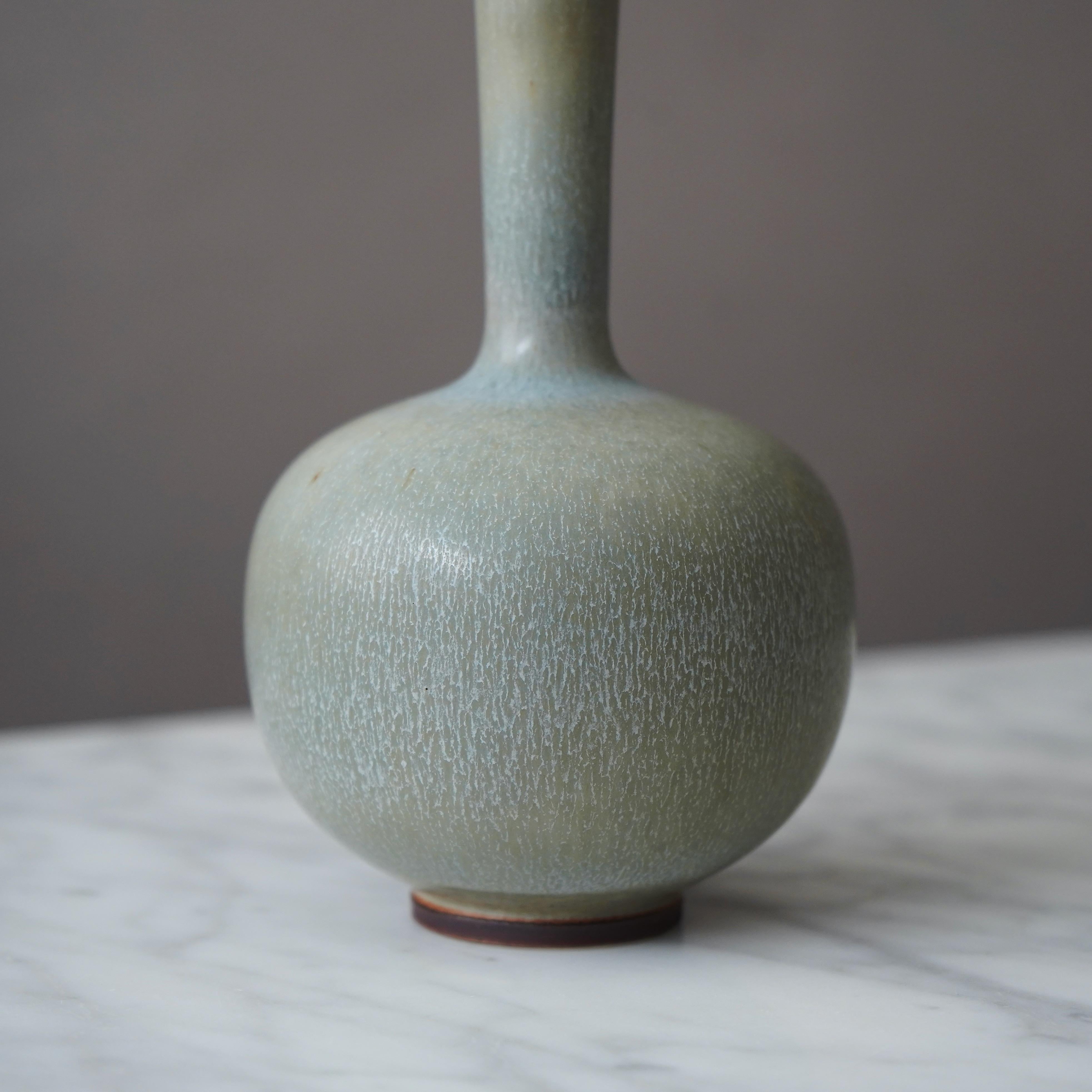 Smaltato Vaso in gres di Berndt Friberg per Studio A, Svezia, 1956 in vendita