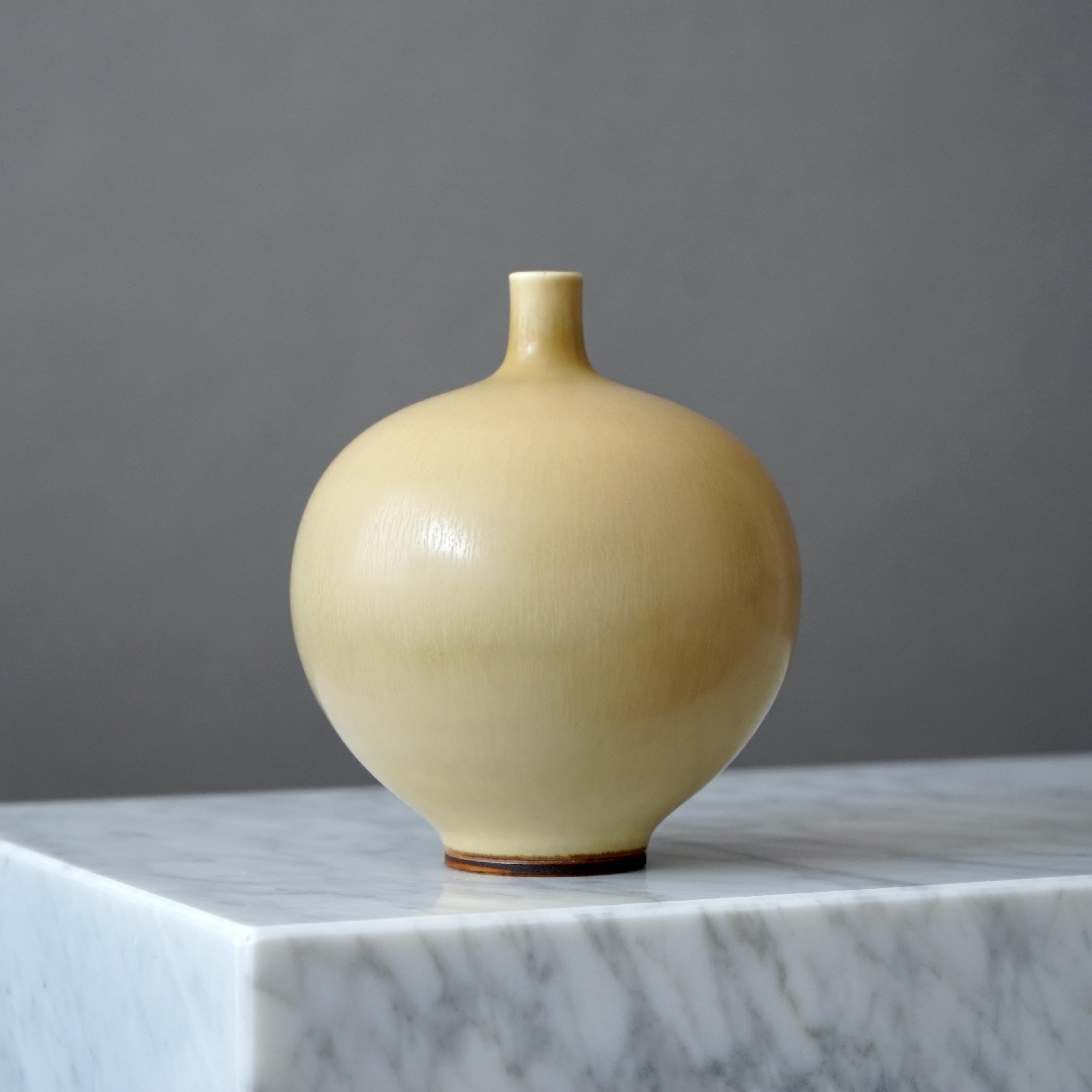 Turned Stoneware Vase by Berndt Friberg for Gustavsberg Studio, Sweden, 1964