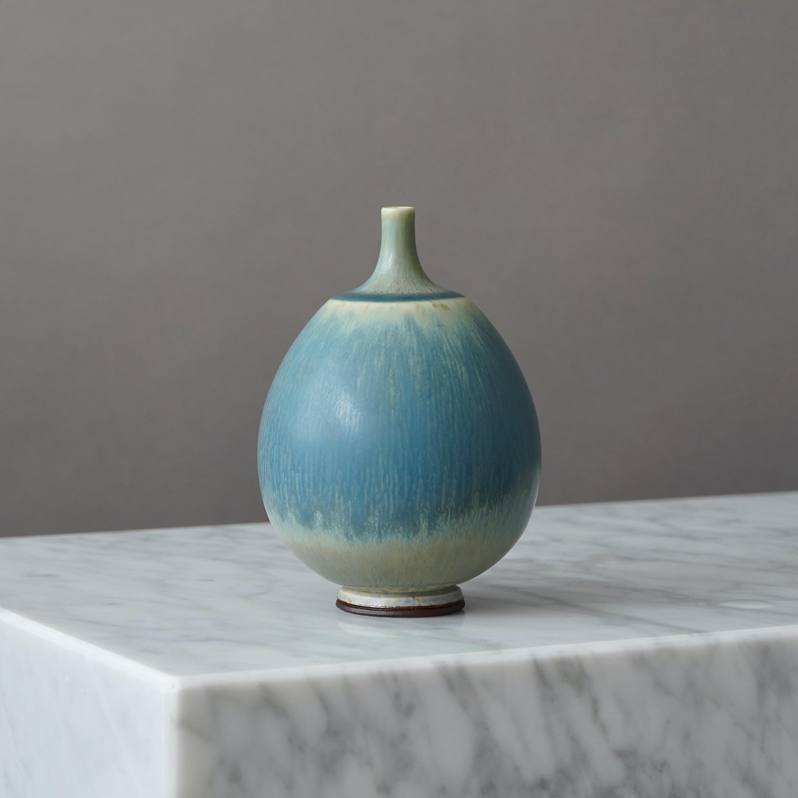 Vaso in gres di Berndt Friberg per Studio A, Svezia, 1969 in vendita 1