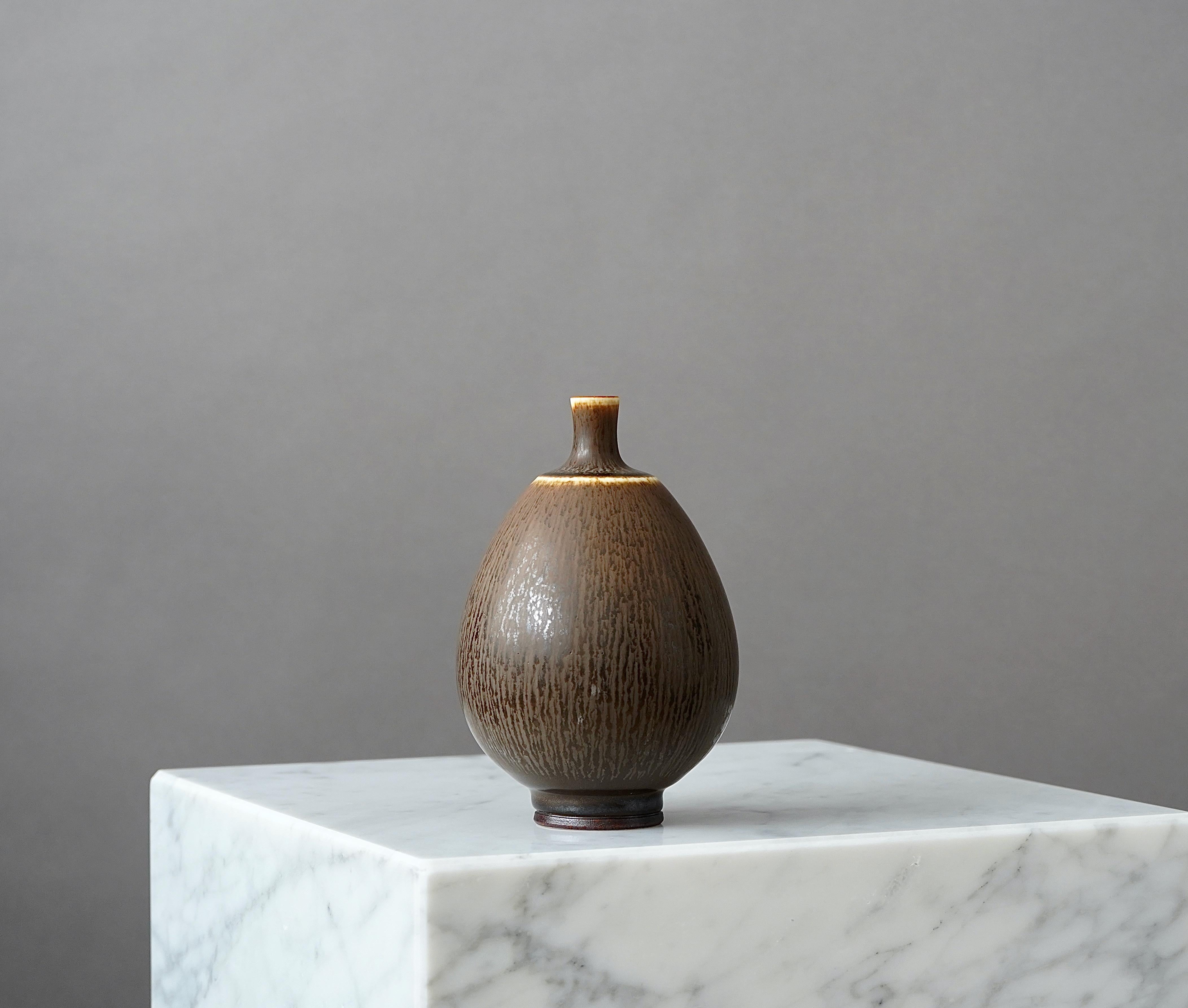 20th Century Stoneware Vase by Berndt Friberg for Gustavsberg Studio, Sweden, 1979 For Sale
