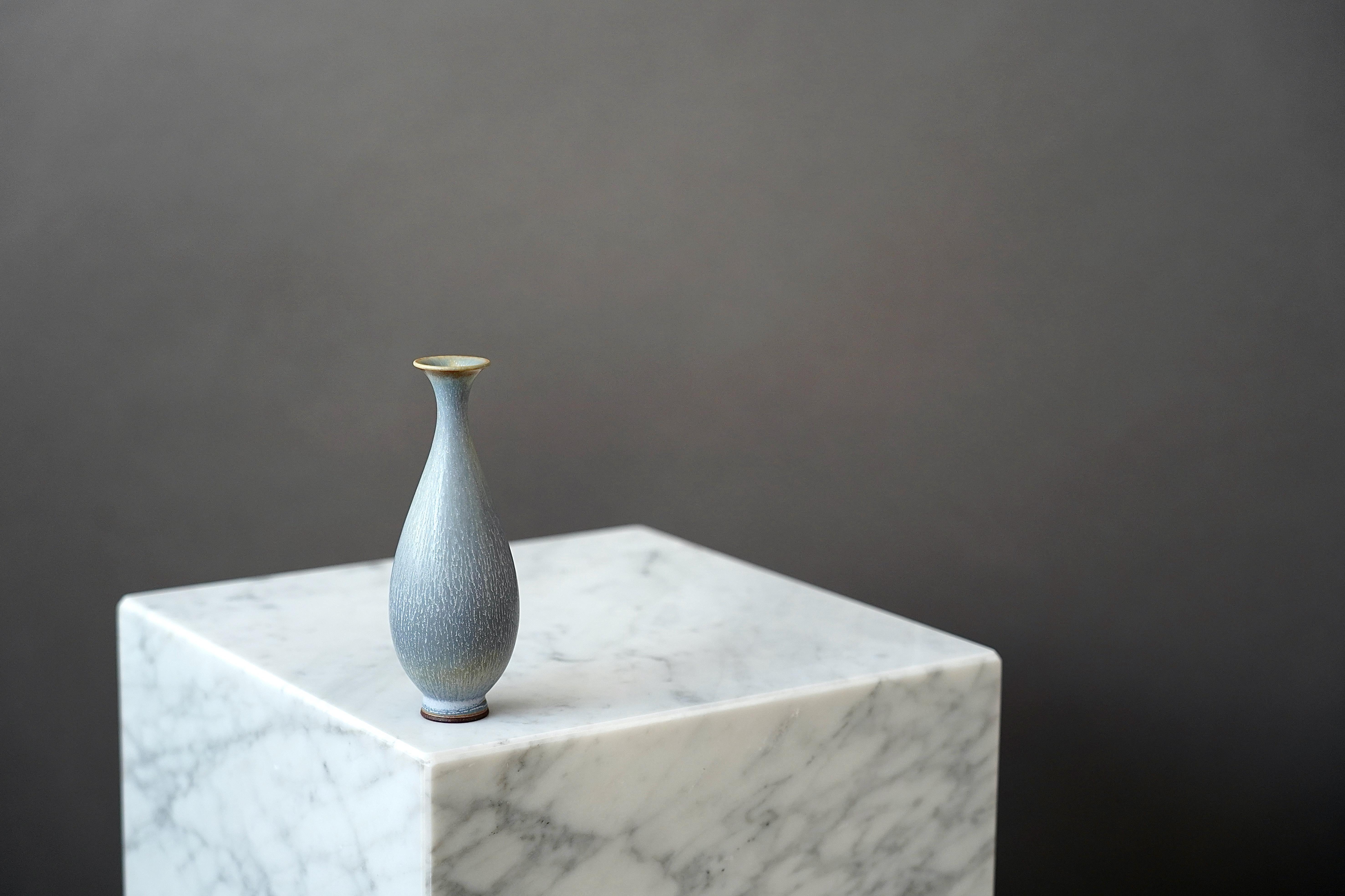 Scandinavian Modern Stoneware Vase by Berndt Friberg for Gustavsberg, Sweden, 1950s For Sale