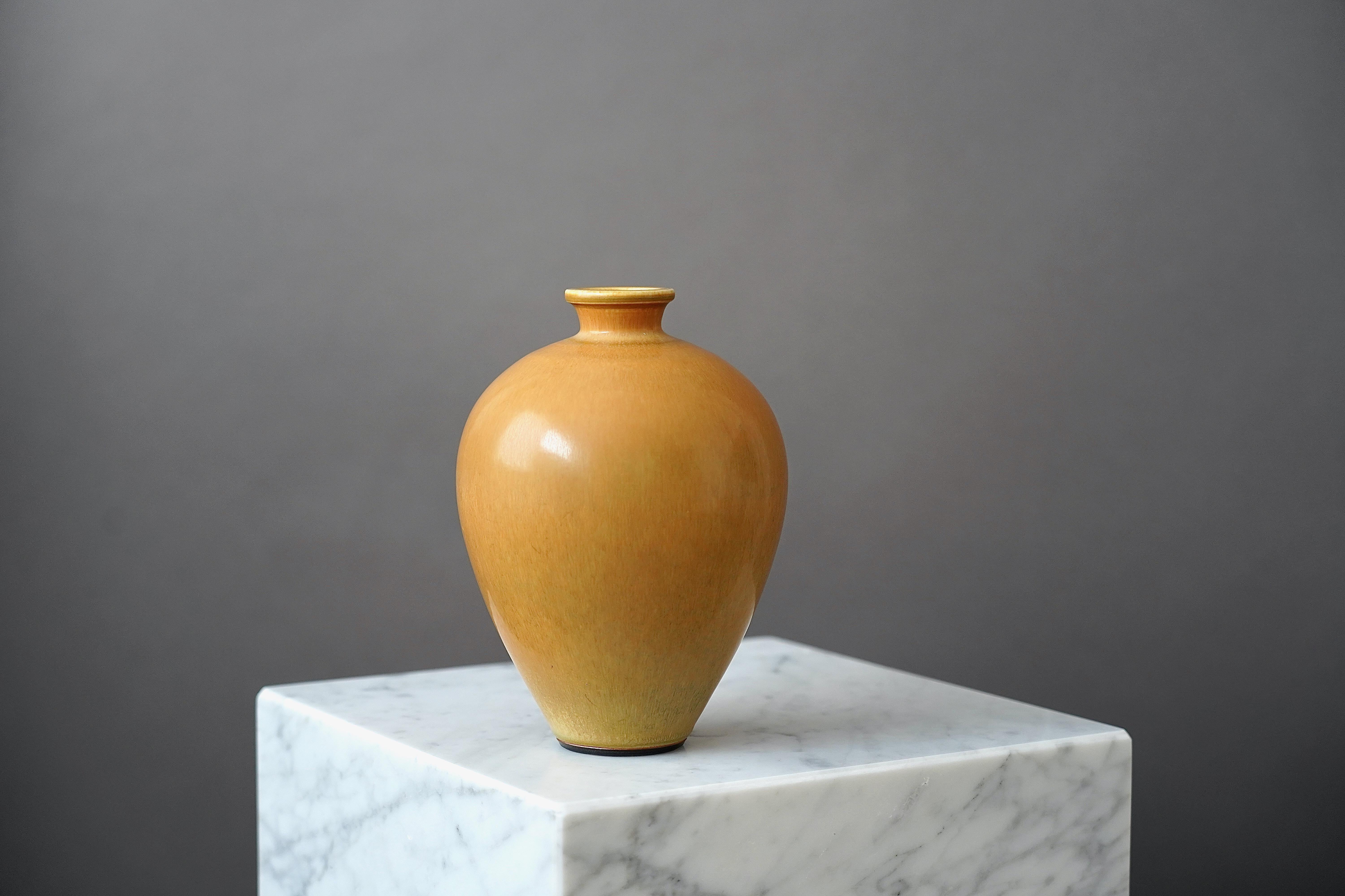 Swedish Stoneware Vase by Berndt Friberg for Gustavsberg, Sweden, 1953 For Sale