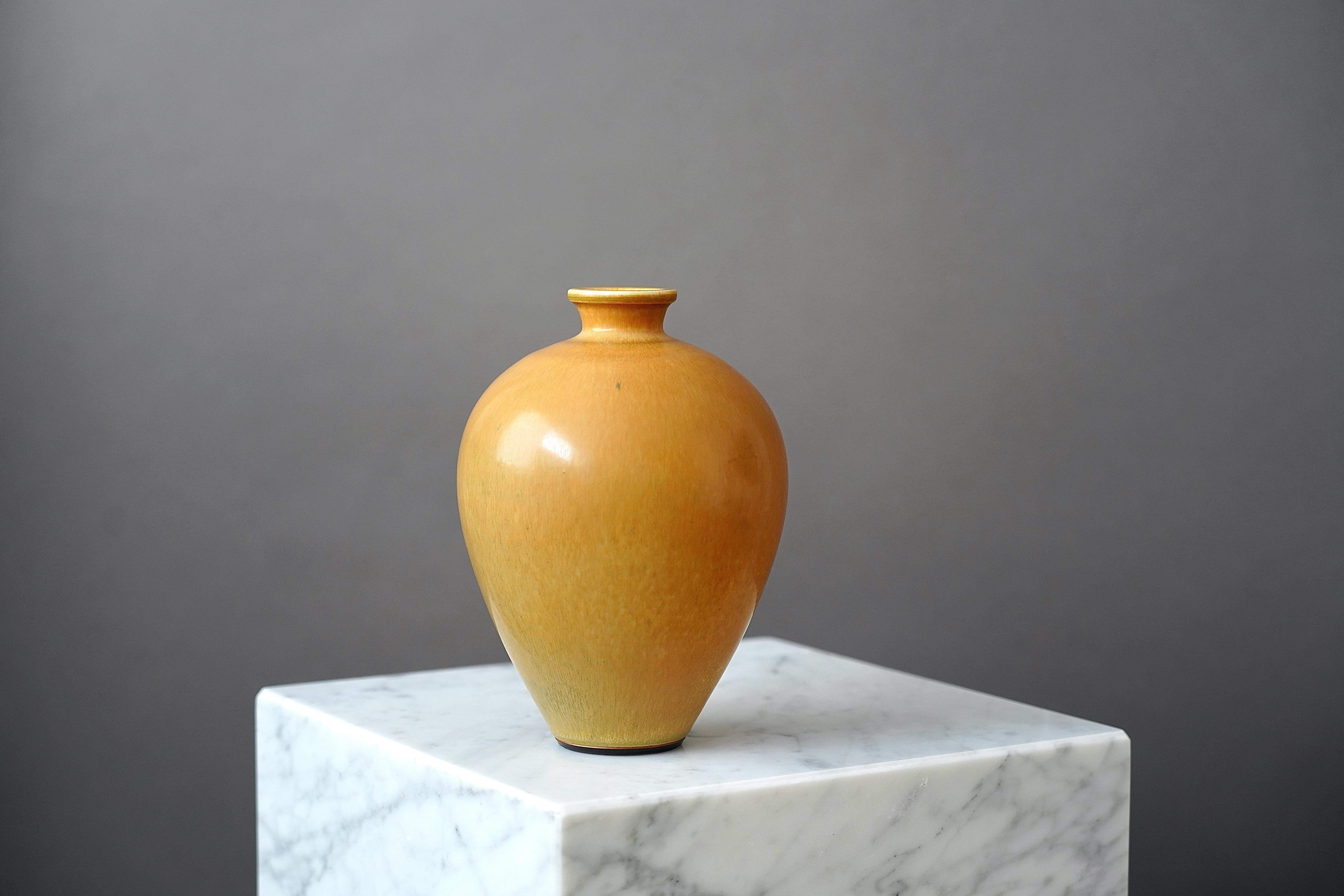 Turned Stoneware Vase by Berndt Friberg for Gustavsberg, Sweden, 1953 For Sale